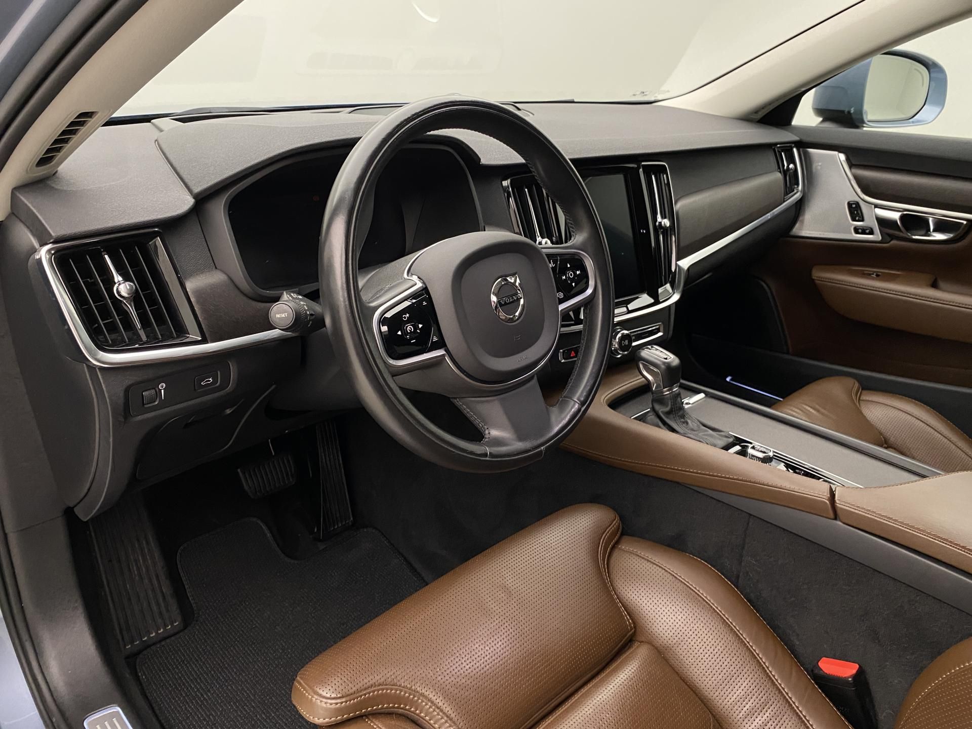 Volvo V90, CC D5 AWD INSCRIPTION AUT CZ - fotka 4