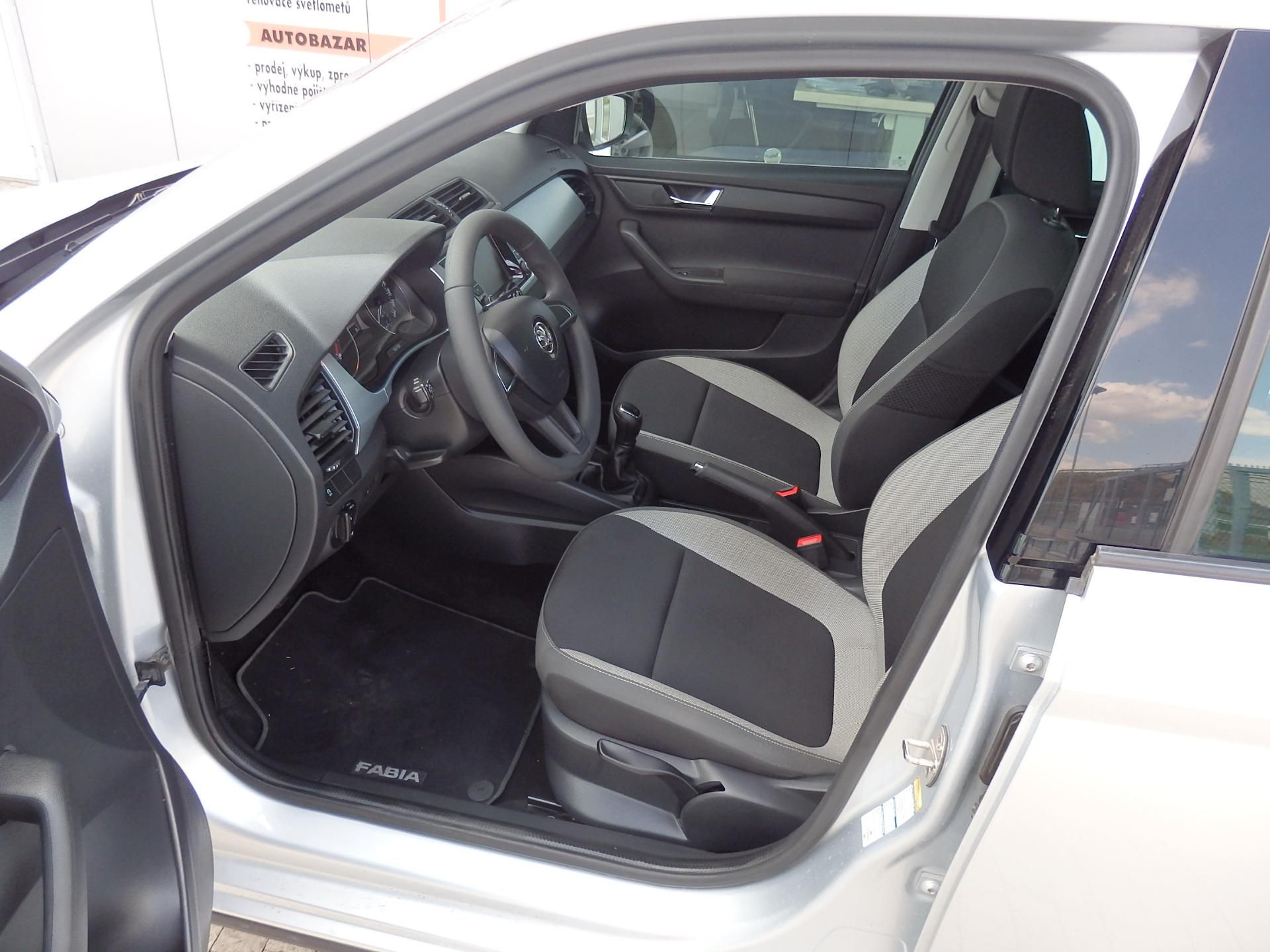 Škoda Fabia, SCOUT 1.0 TSI KLIMA, 6x AIRBAG - fotka 6