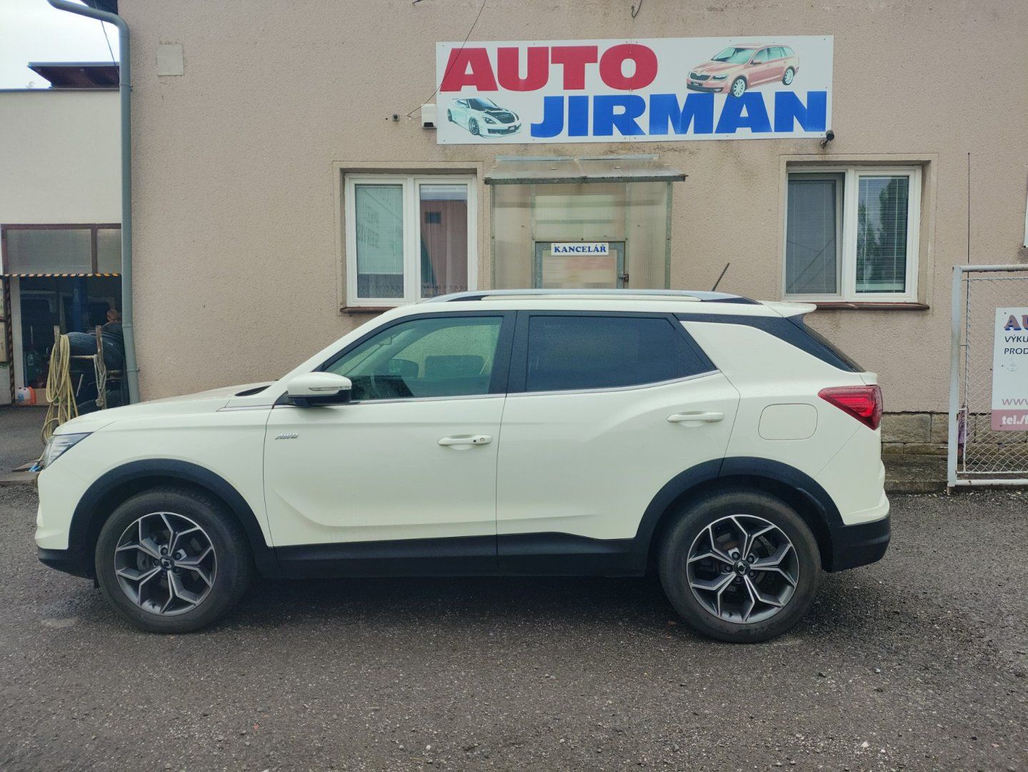 SsangYong Korando, 1,5 i Style 4x4 - fotka 5