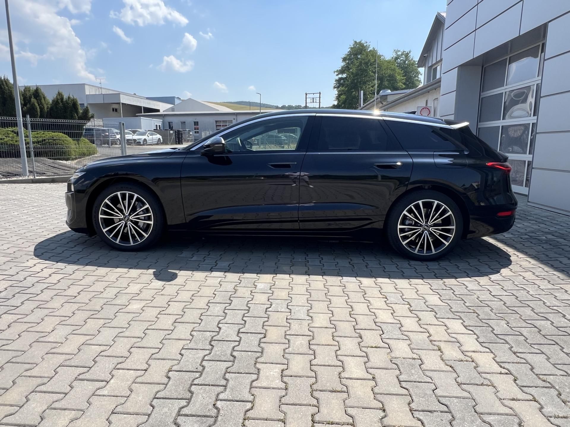 Audi A6 Avant, Audi A6 Avant E-tron quattro - fotka 3