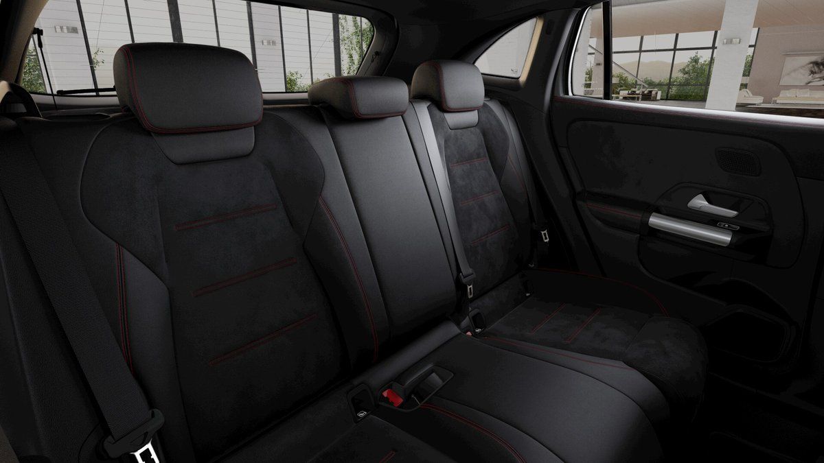Mercedes-Benz GLA, 200 Linie AMG Edition 140 Year - fotka 3