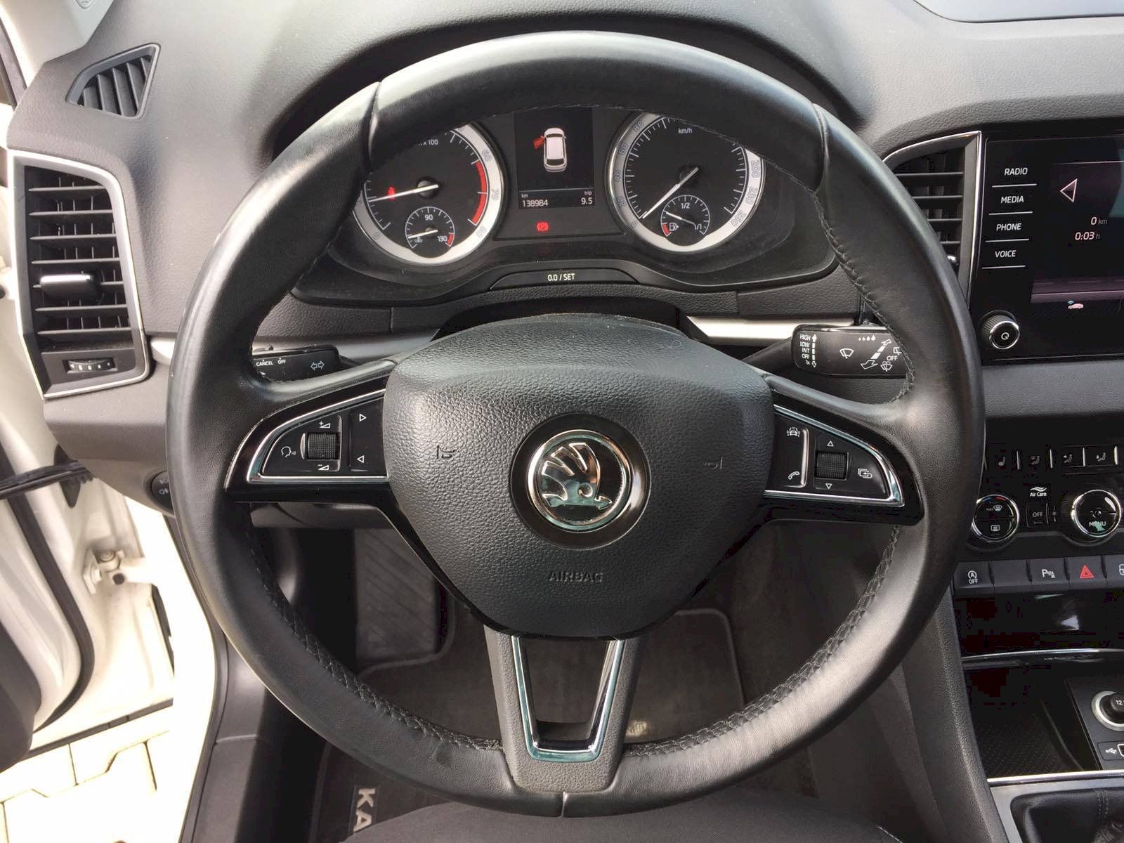Škoda Karoq, 1.5 TSI 110 kW ACT Ambition - fotka 5