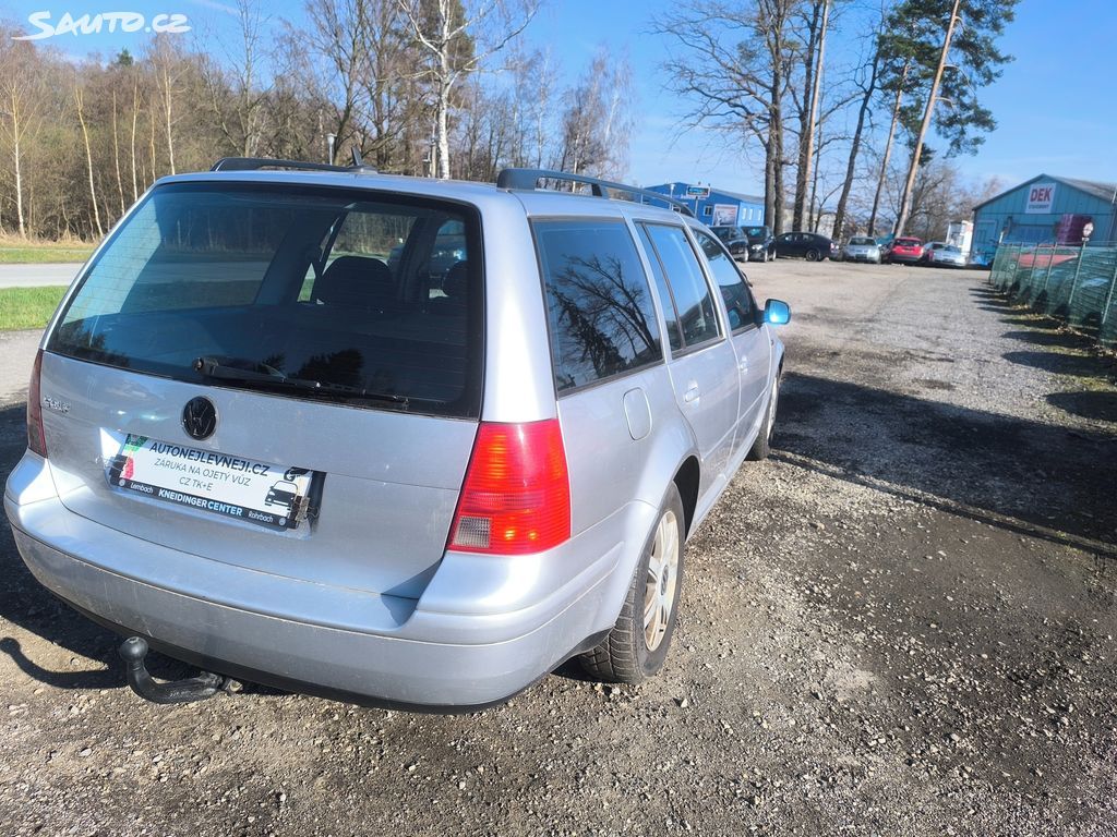 Volkswagen Golf, TDI 4X4,PĚKNÝ,VÝBAVA,SERVISKA - fotka 4