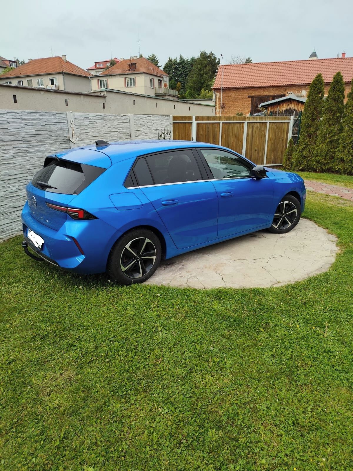 Opel Astra, 1,2 turbo 96kw 130hp - fotka 3