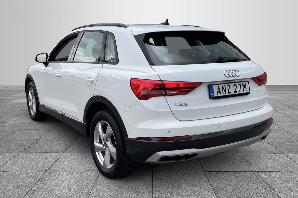 Audi Q3, 35TFSI S Tronic Cockpit LED AC - fotka 4