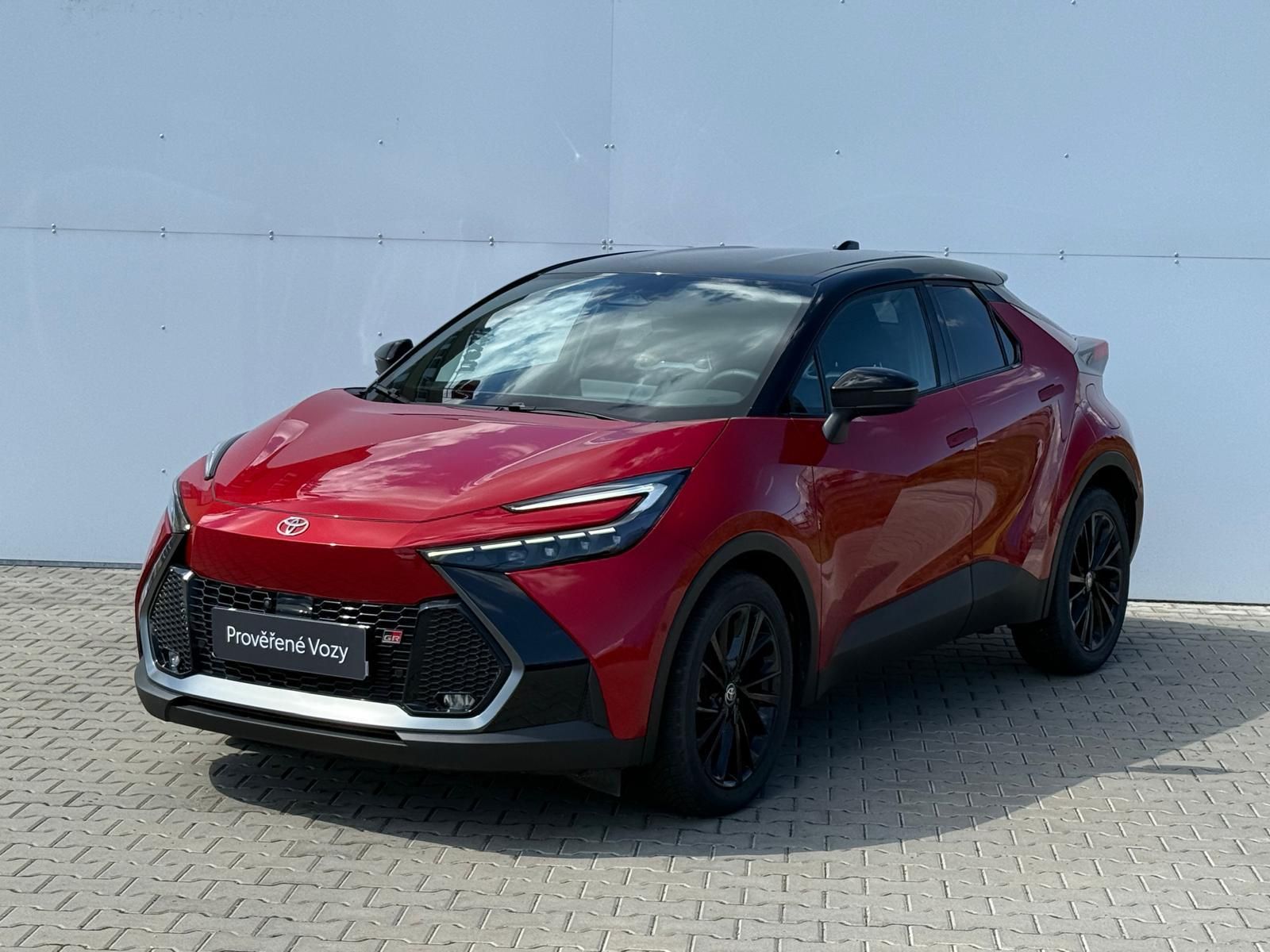 Toyota C-HR, 2,0 HEV e-CVT GR Sport