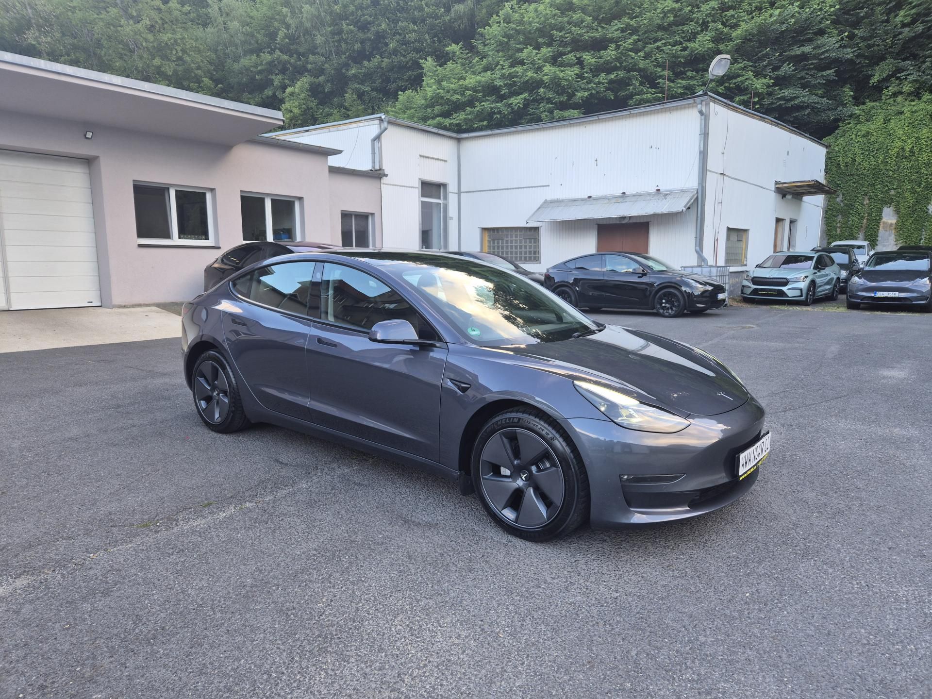 Tesla Model 3, LONG RANGE DUAL MOTOR 91,0% - fotka 3