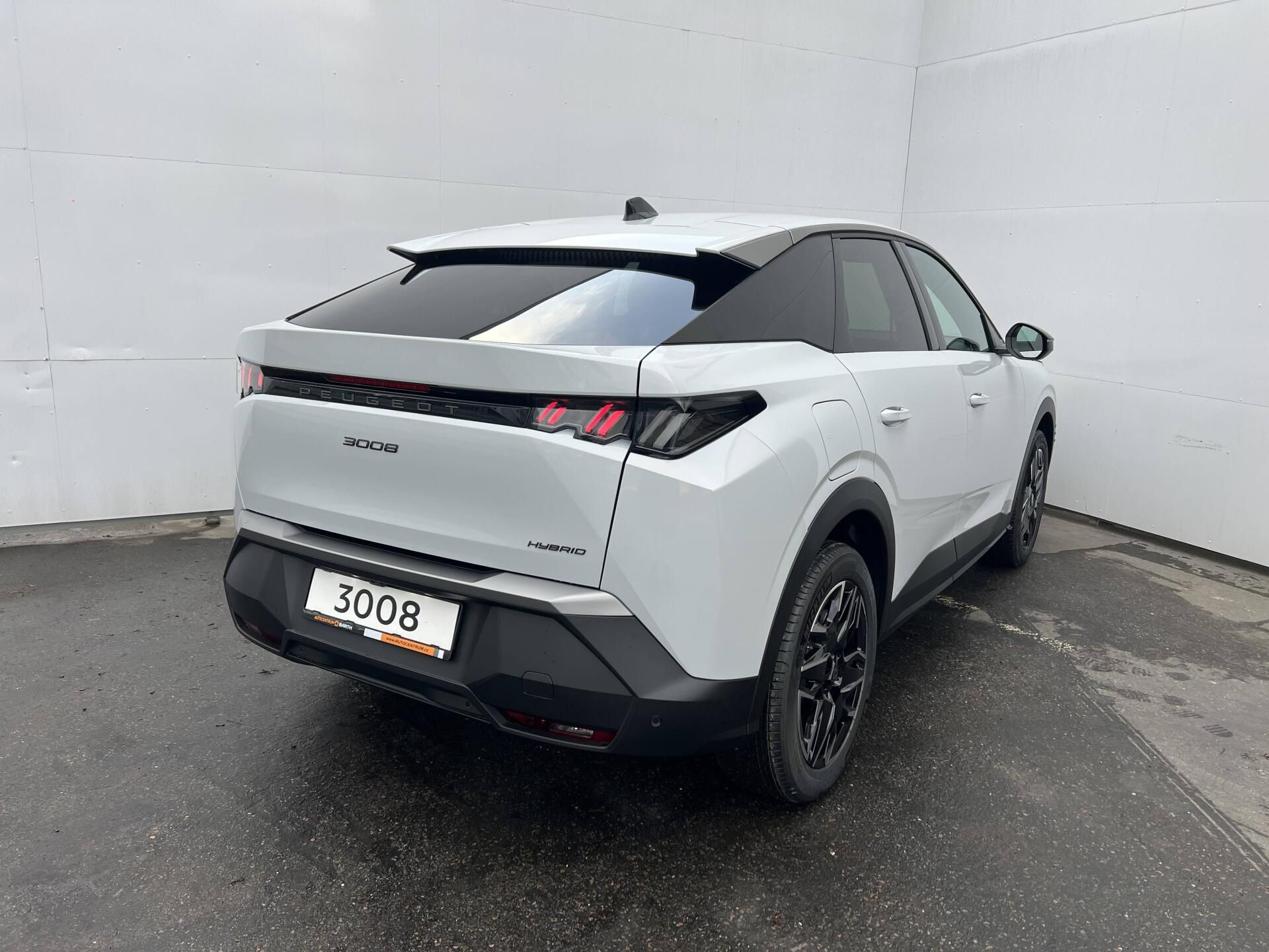 Peugeot 3008, ALLURE Hybrid e-DCS6 1,2 - fotka 4