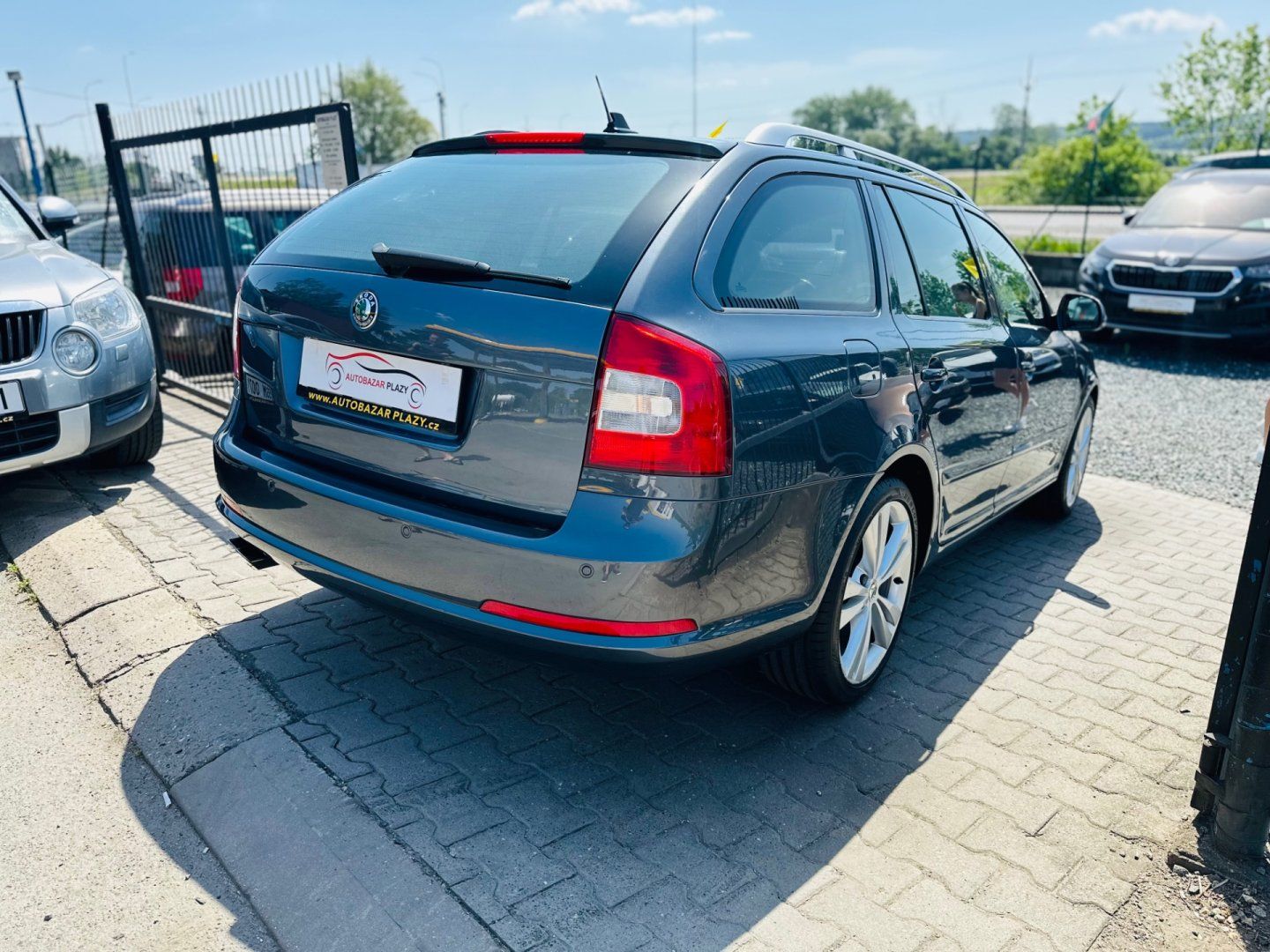 Škoda Octavia, 2.0TSi RS NAVI, GARANCE KM - fotka 6