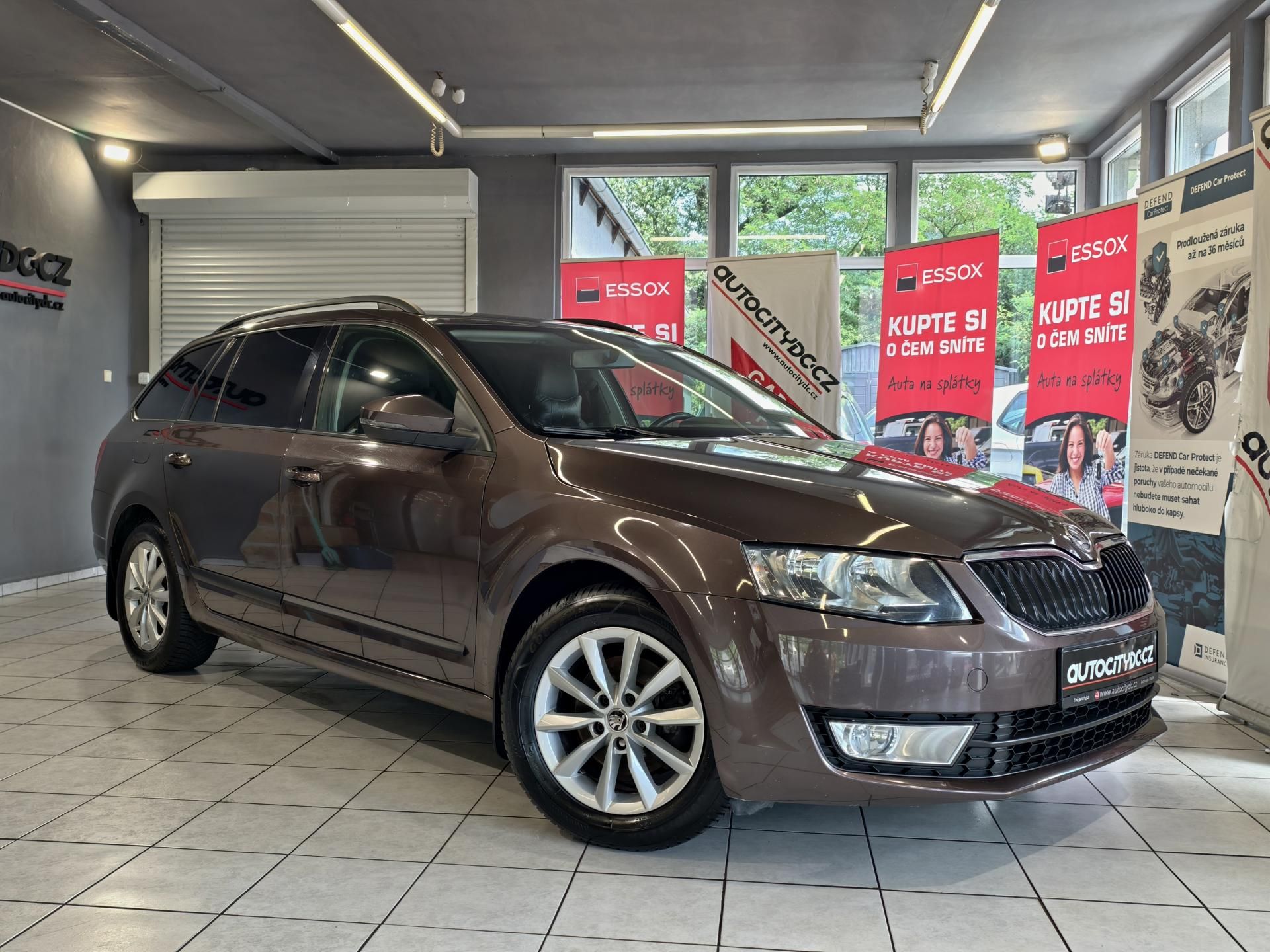Škoda Octavia, KOMBI 1.2 TSi 77kW VÝHŘEVY PDC