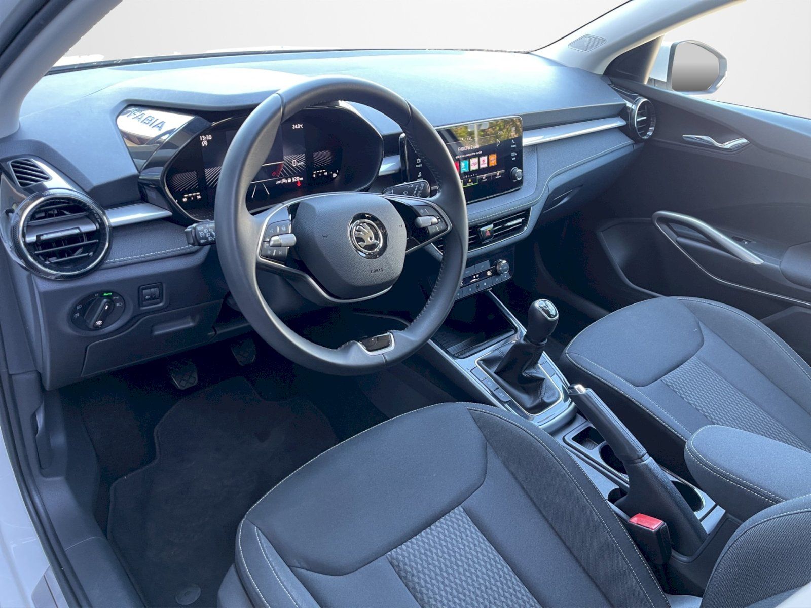 Škoda Fabia, 1.0 TSI 70kW Top Selection - fotka 5