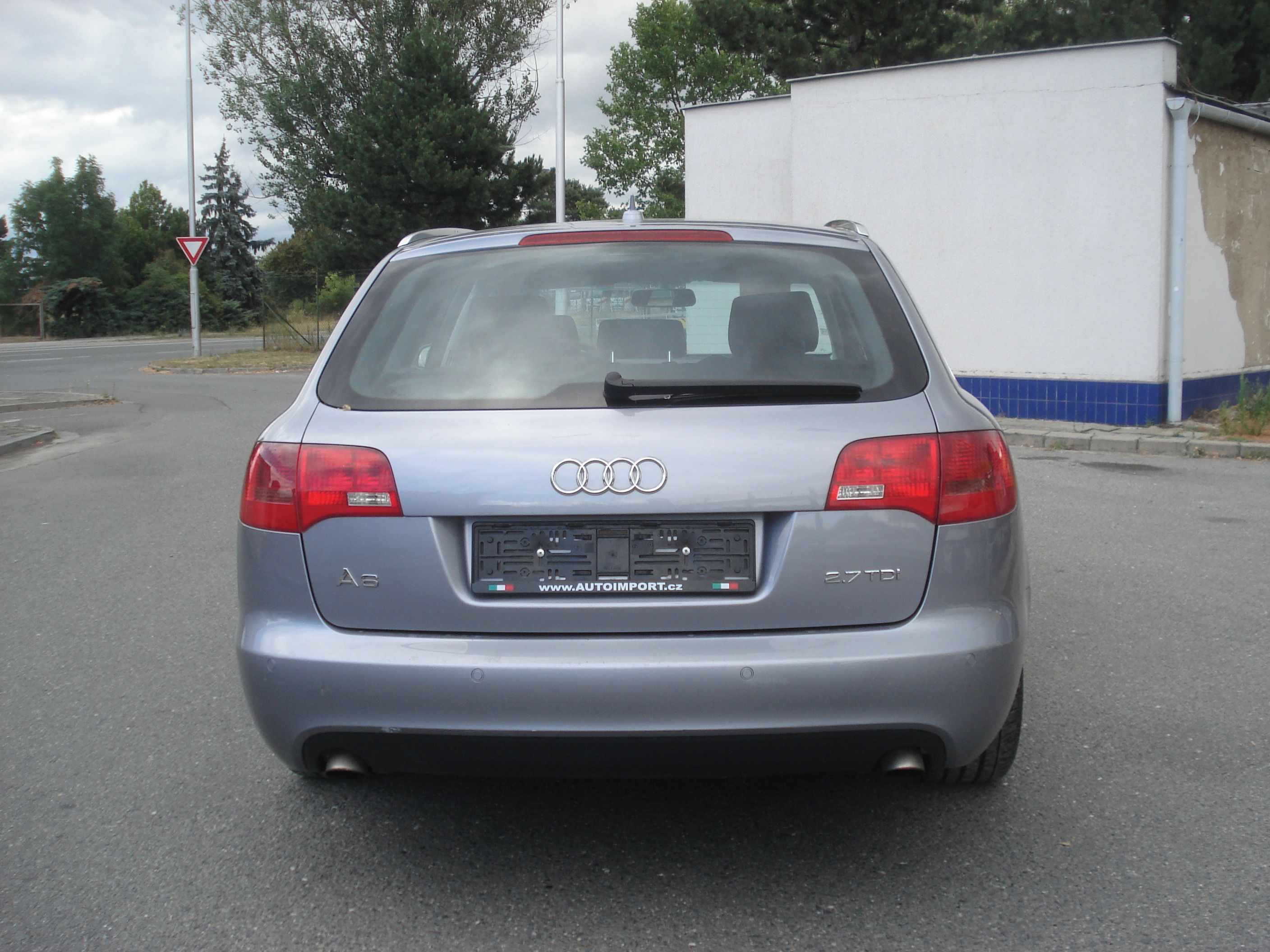Audi A6, 2.7 TDI NAVI MANUÁL  144 TIS ! - fotka 4