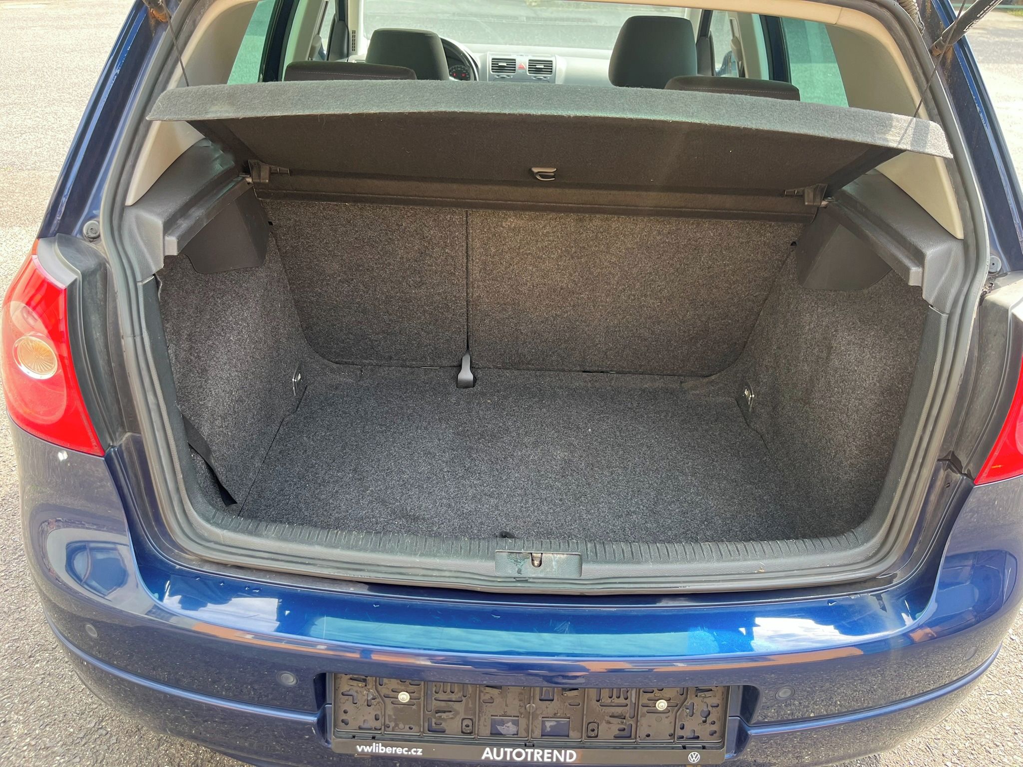 Volkswagen Golf, 1.9TDi 77 kW TRENDLINE - fotka 6