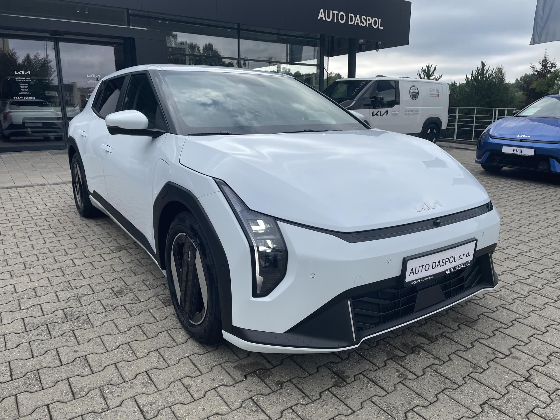 Kia EV4, 4x2 EARTH 150 KW + 58,3 KWH