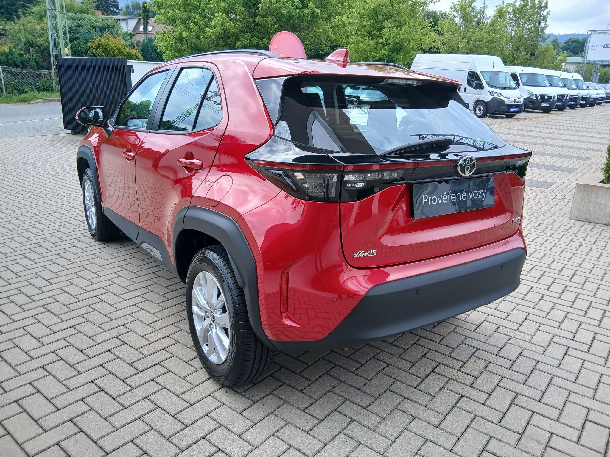 Toyota Yaris Cross, 1.5 Hybrid e-CVT Comfort - fotka 4