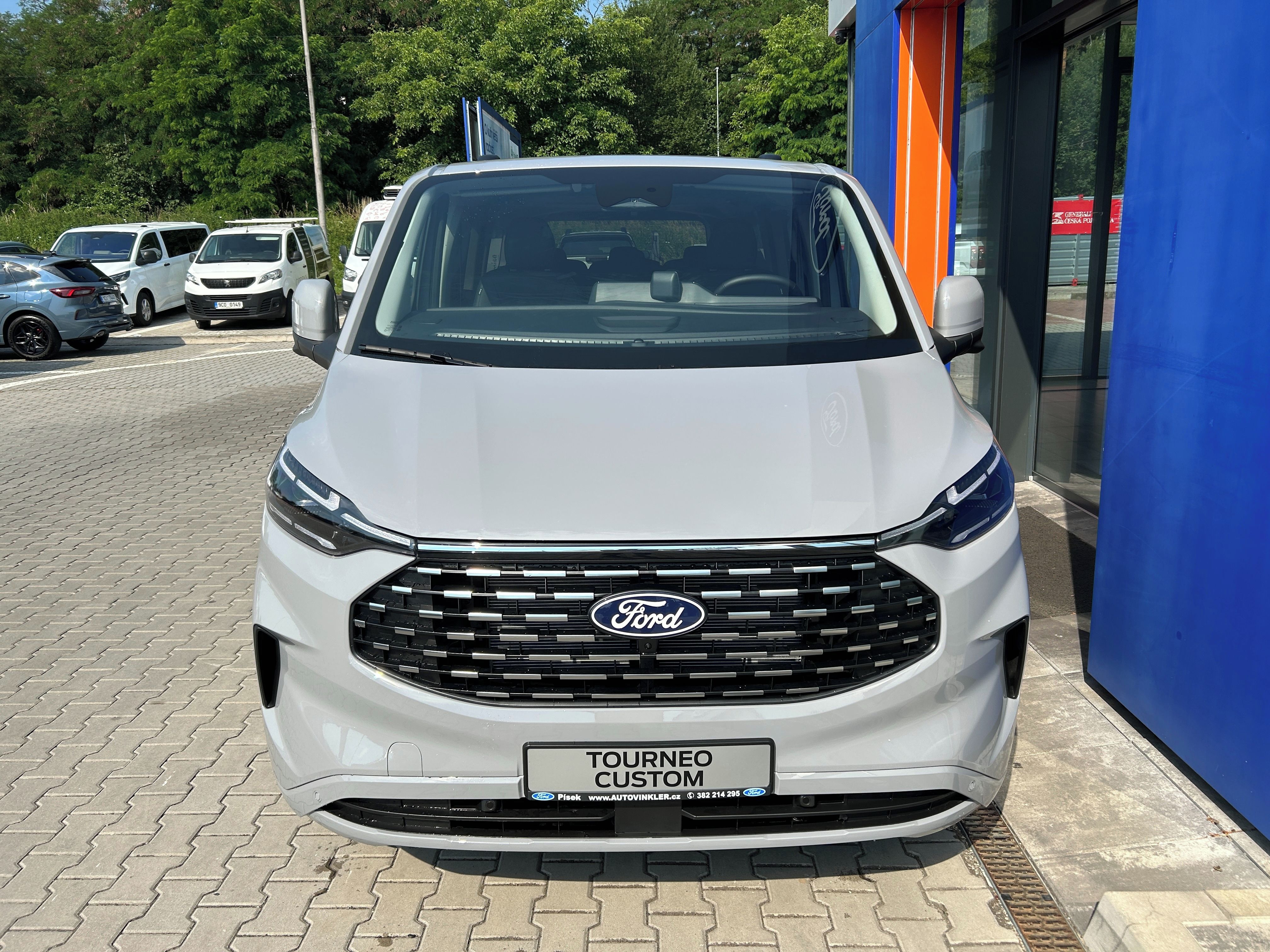 Ford Tourneo Custom, Titanium X L2 2.0EcoBlue 125kW - fotka 2