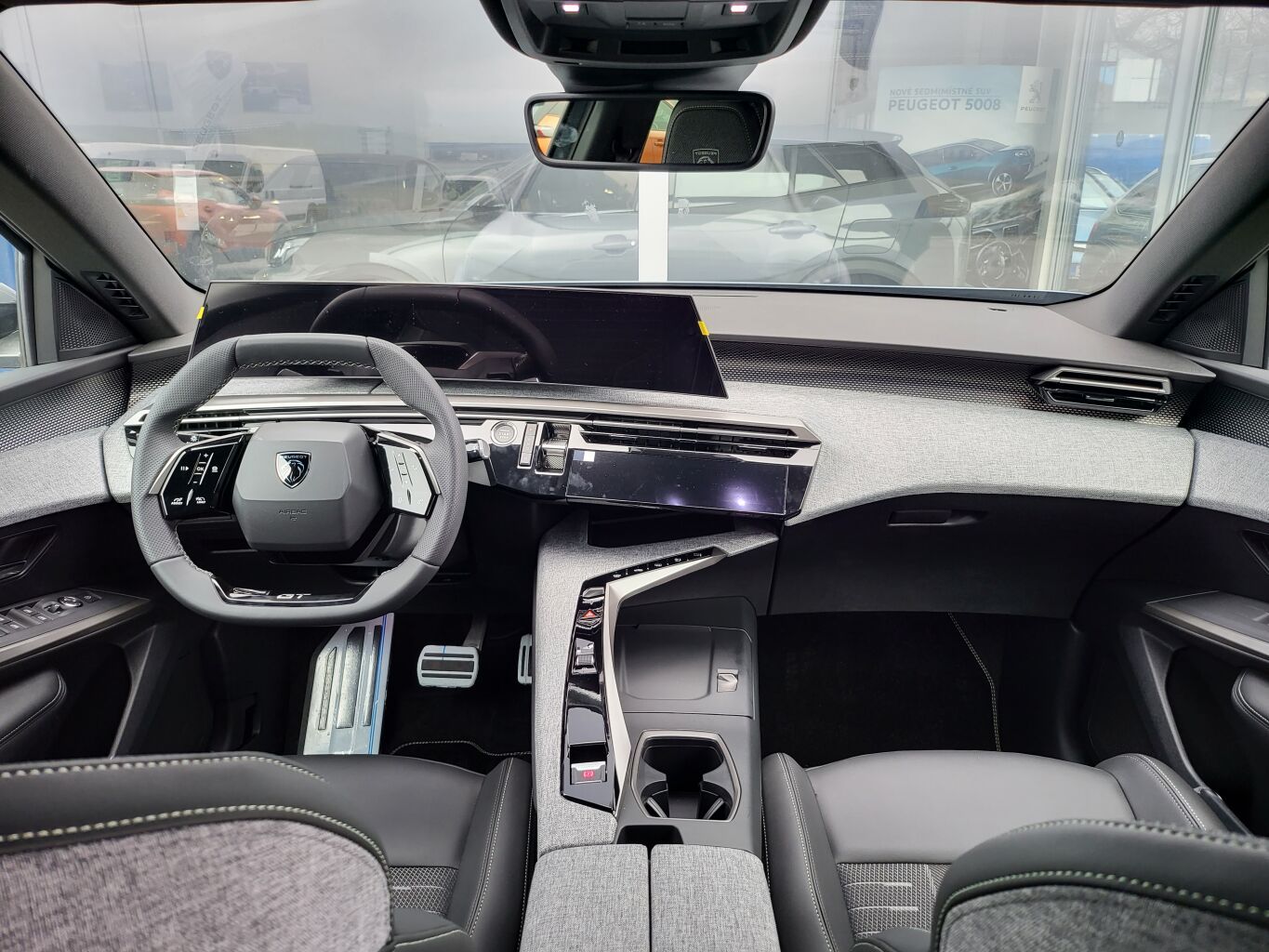 Peugeot 5008, GT Hybrid 145 e-DCS6 celoročky - fotka 6