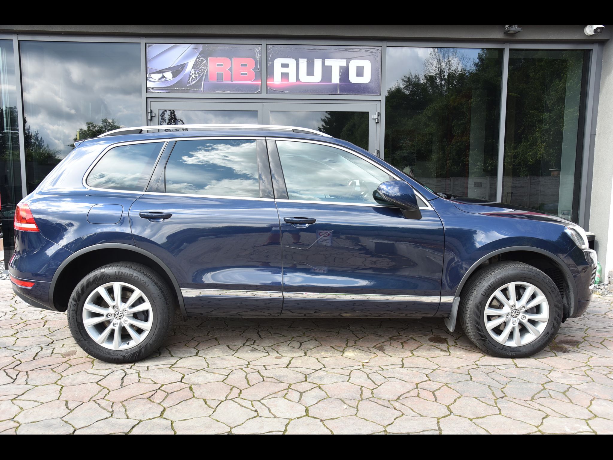 Volkswagen Touareg, 3.0 TDi V6 180 kw 4x4 - fotka 6