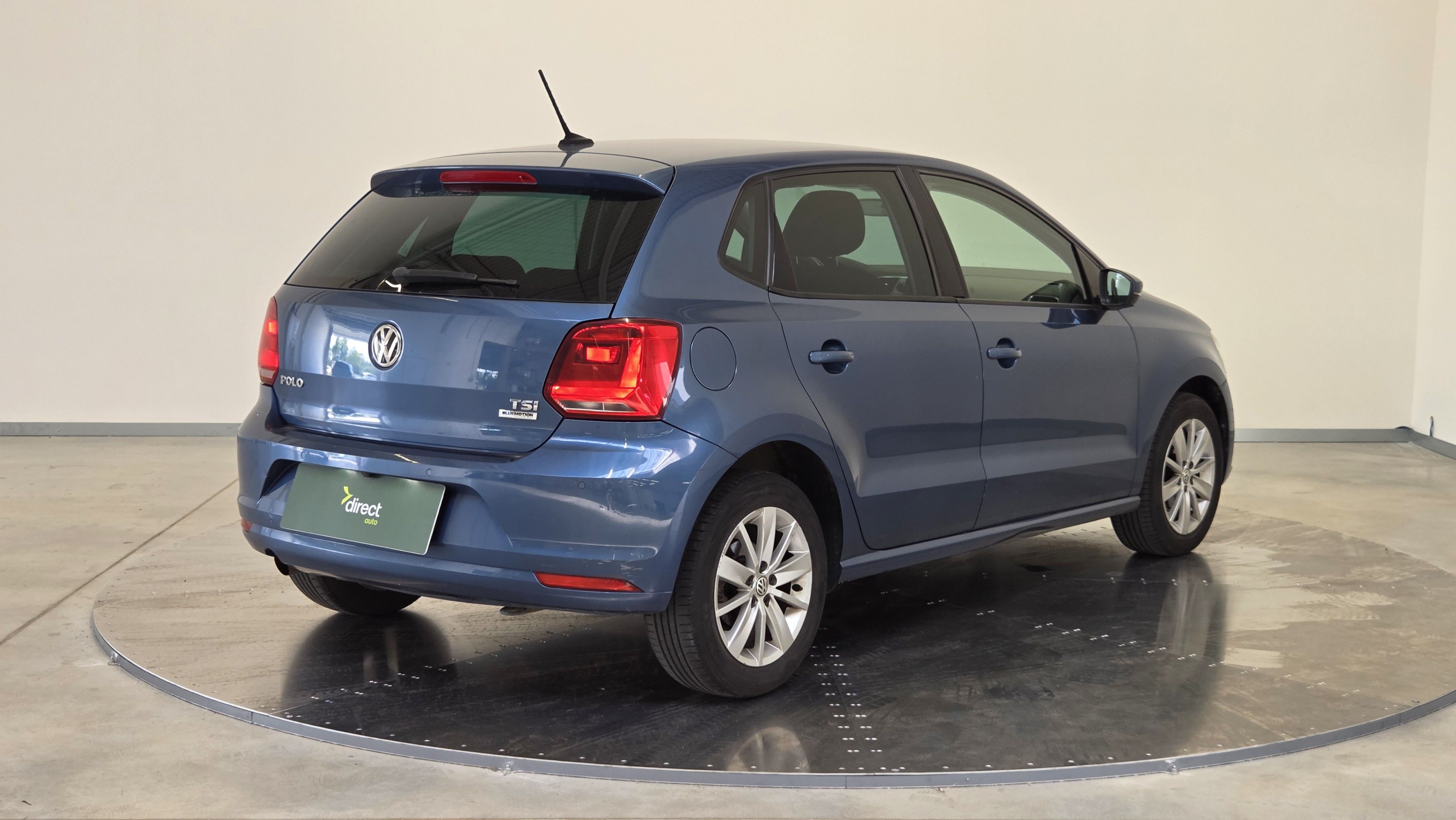 Volkswagen Polo, 1.2 TSI 66 kW Highline DSG - fotka 4