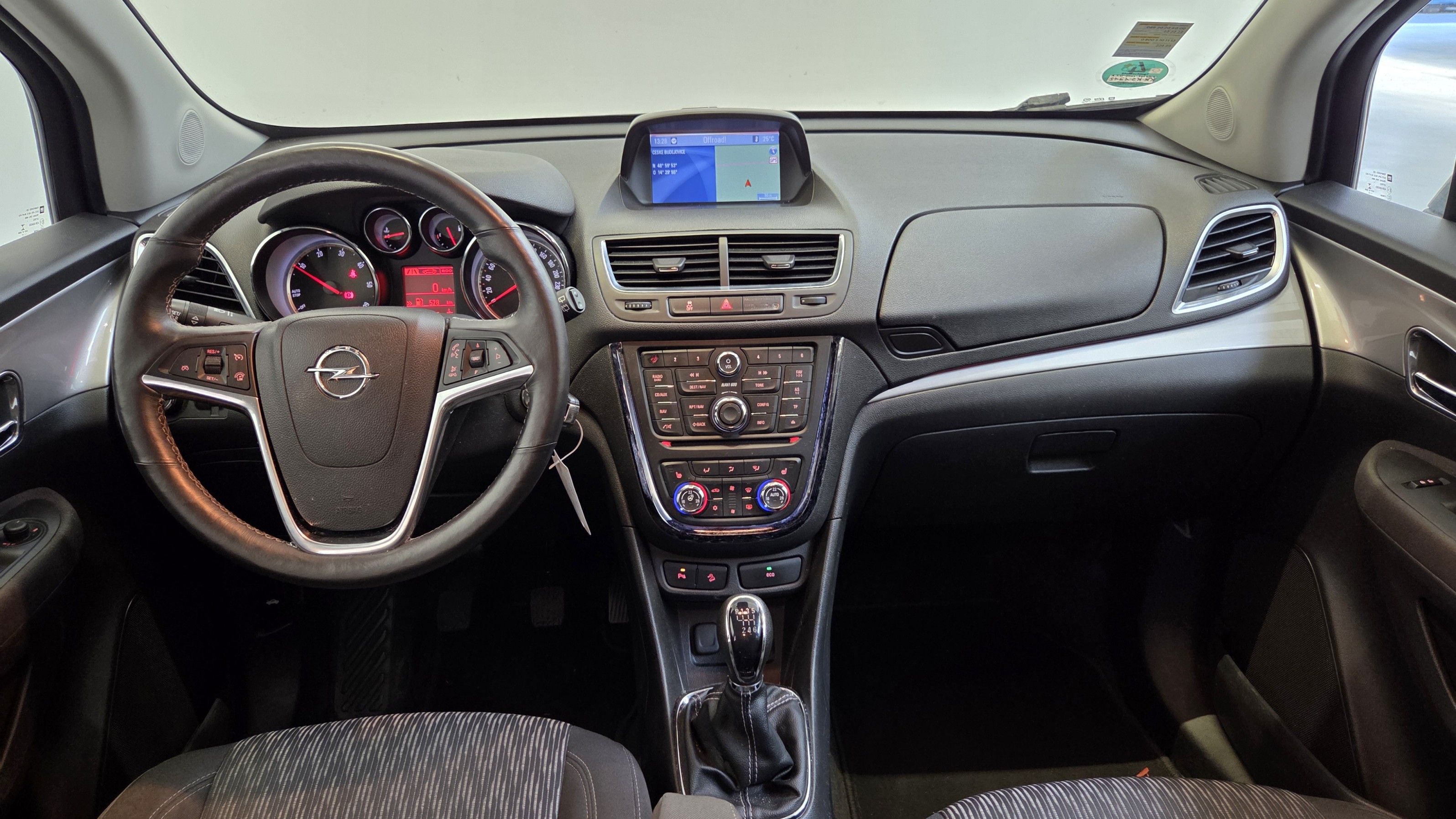 Opel Mokka, 1.7 CDTI 96 kW 4x4 Edition - fotka 6