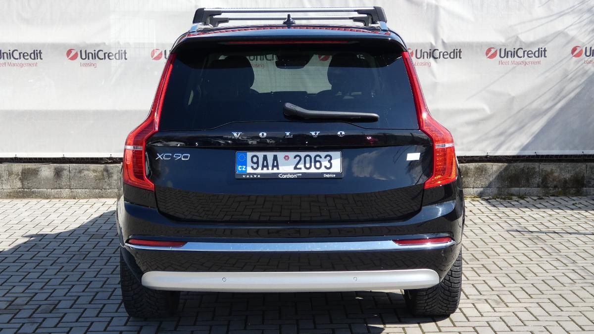 Volvo XC90, T8 AWD Recharge Inscription AT - fotka 4