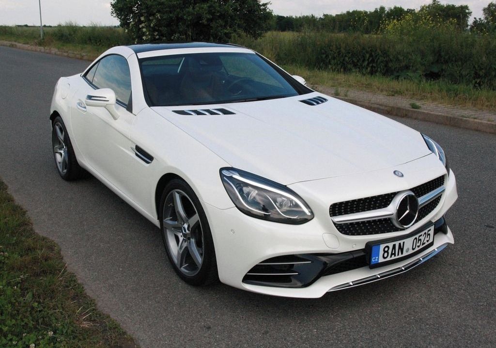 Mercedes-Benz SLC, Stav jako nový