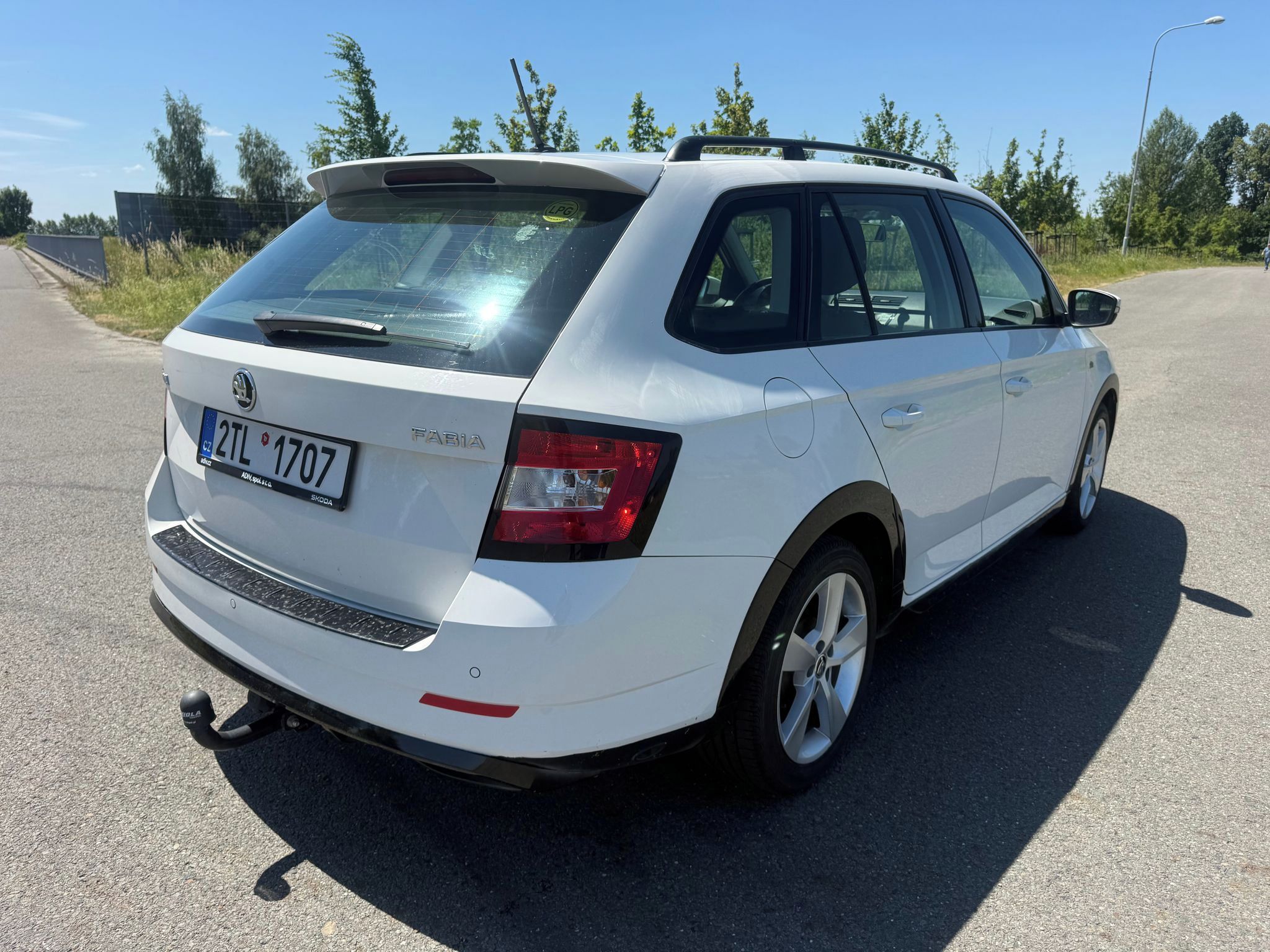 Škoda Fabia, 1,0 MPI 55 kW LPG MONTE CARLO - fotka 4