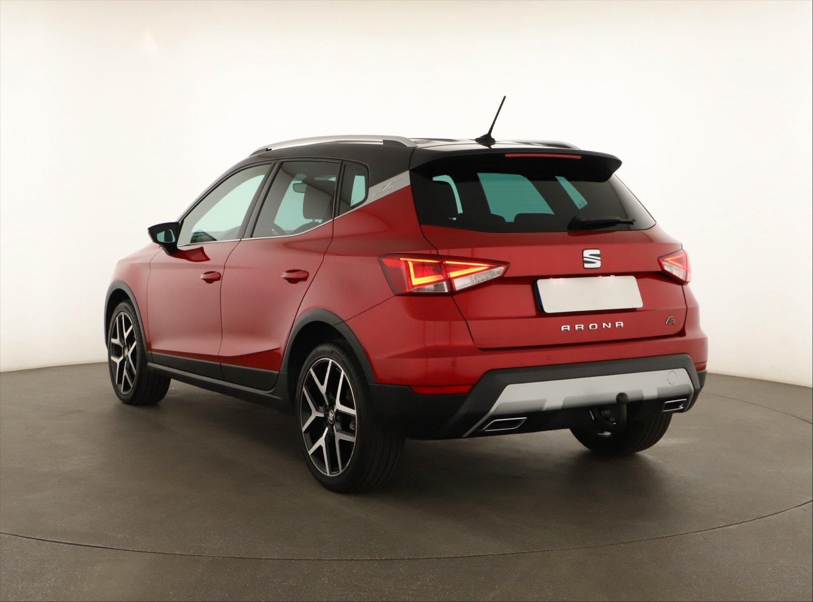 Seat Arona, 1.0 TSI, FR, Navi - fotka 4