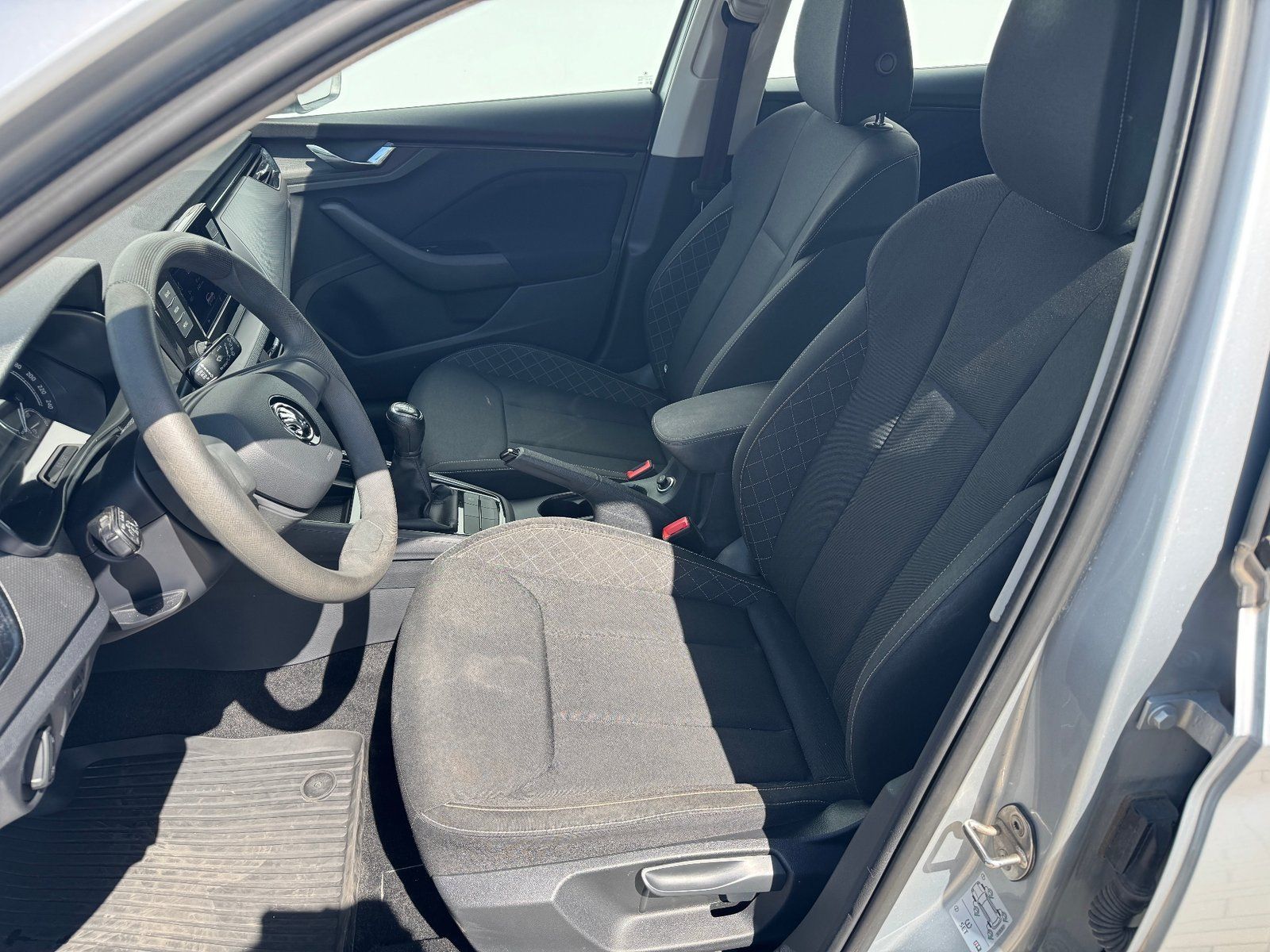 Škoda Kamiq, Kamiq 1.0 TSI 81 kW Ambition - fotka 5