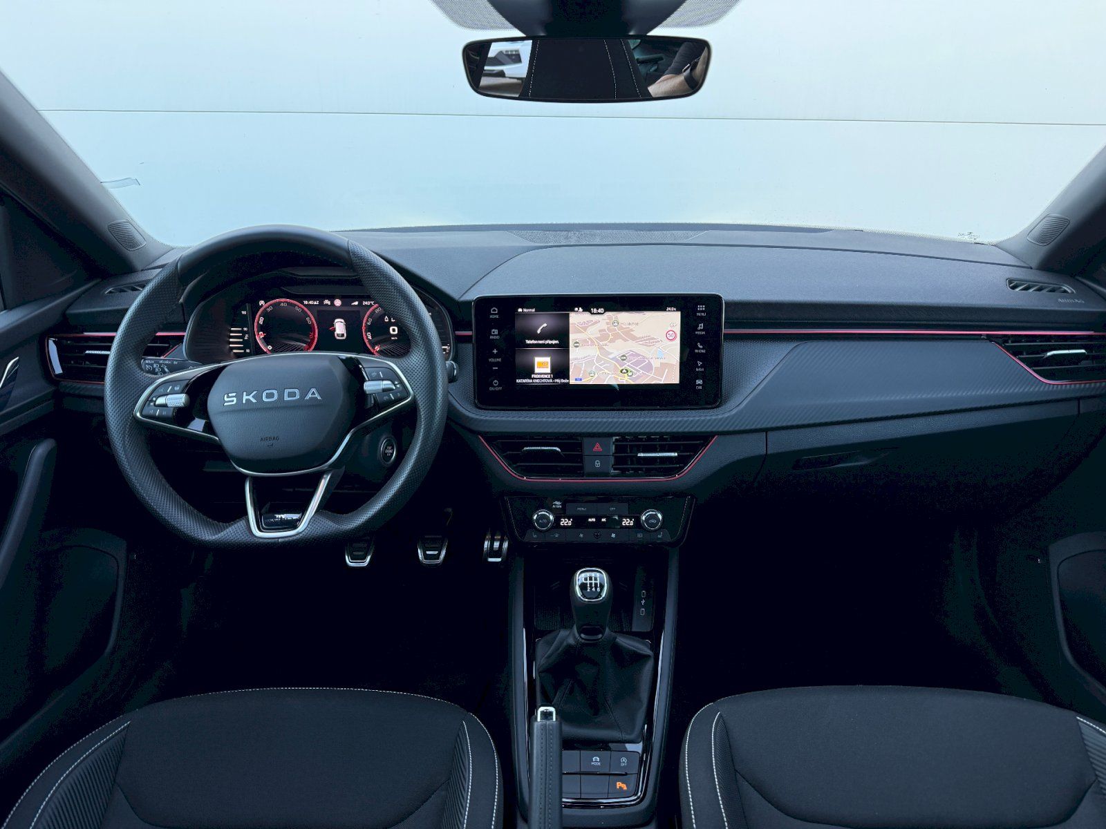 Škoda Scala, 1.0 TSI 85 kW Monte Carlo - fotka 5