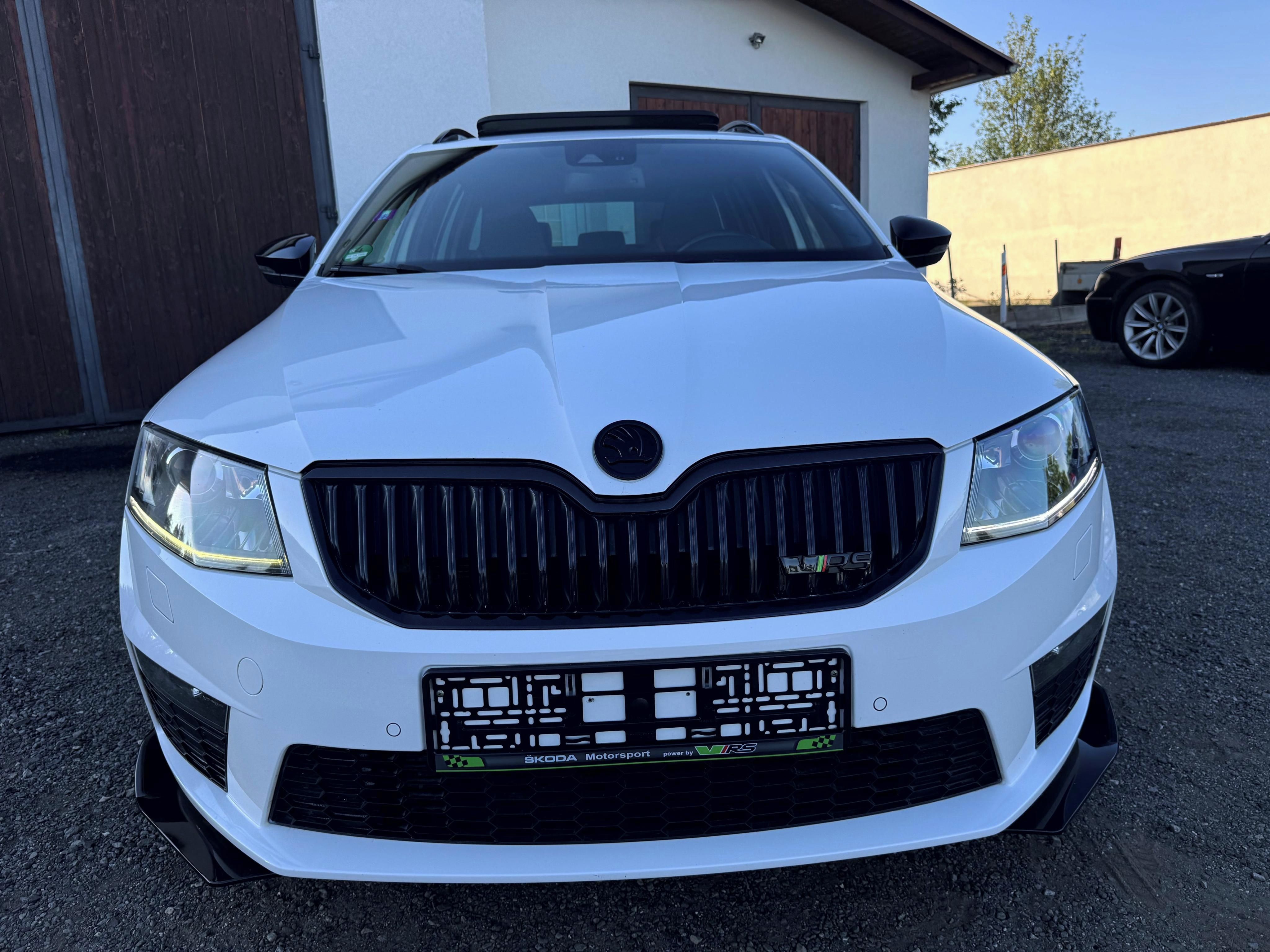 Škoda Octavia, III RS 162kW, 6st. manuál - fotka 2