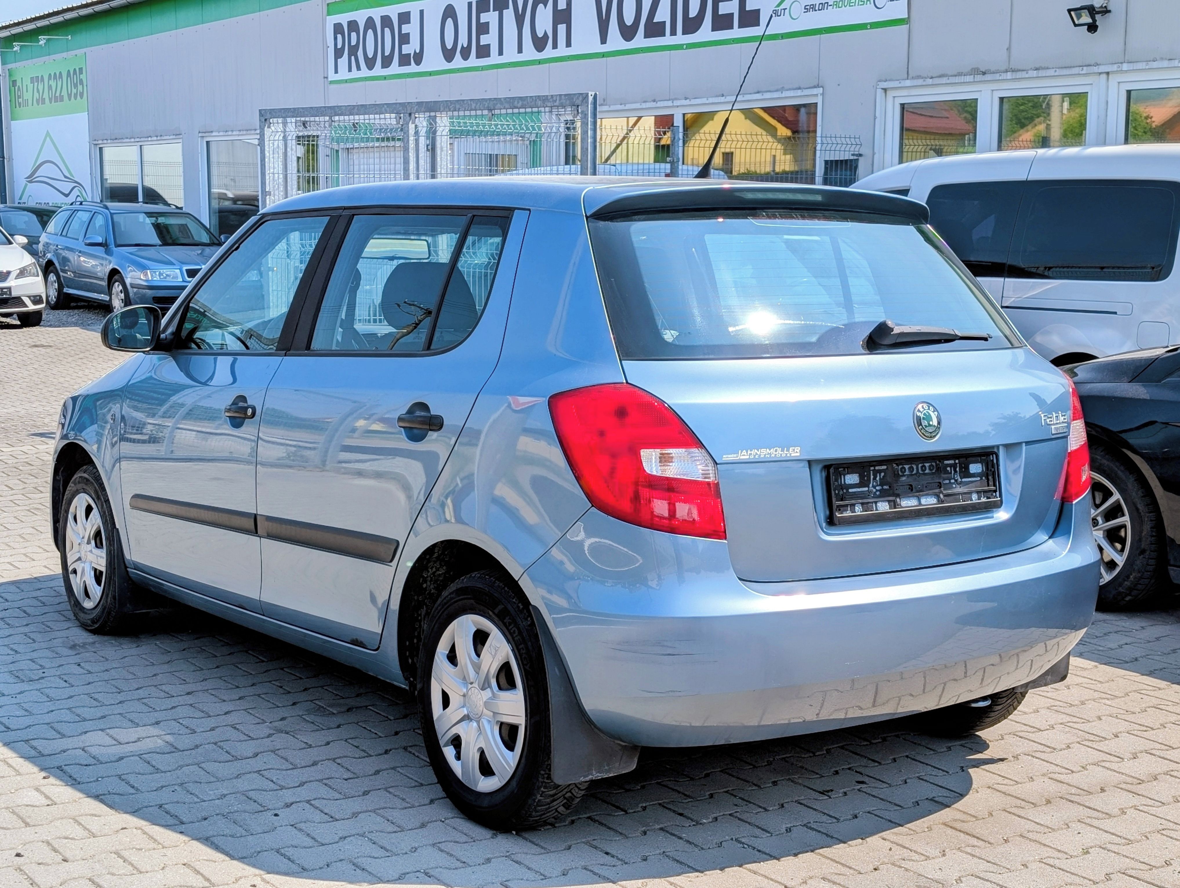 Škoda Fabia, II 1.2HTP 44kW POUZE 89 697KM - fotka 3
