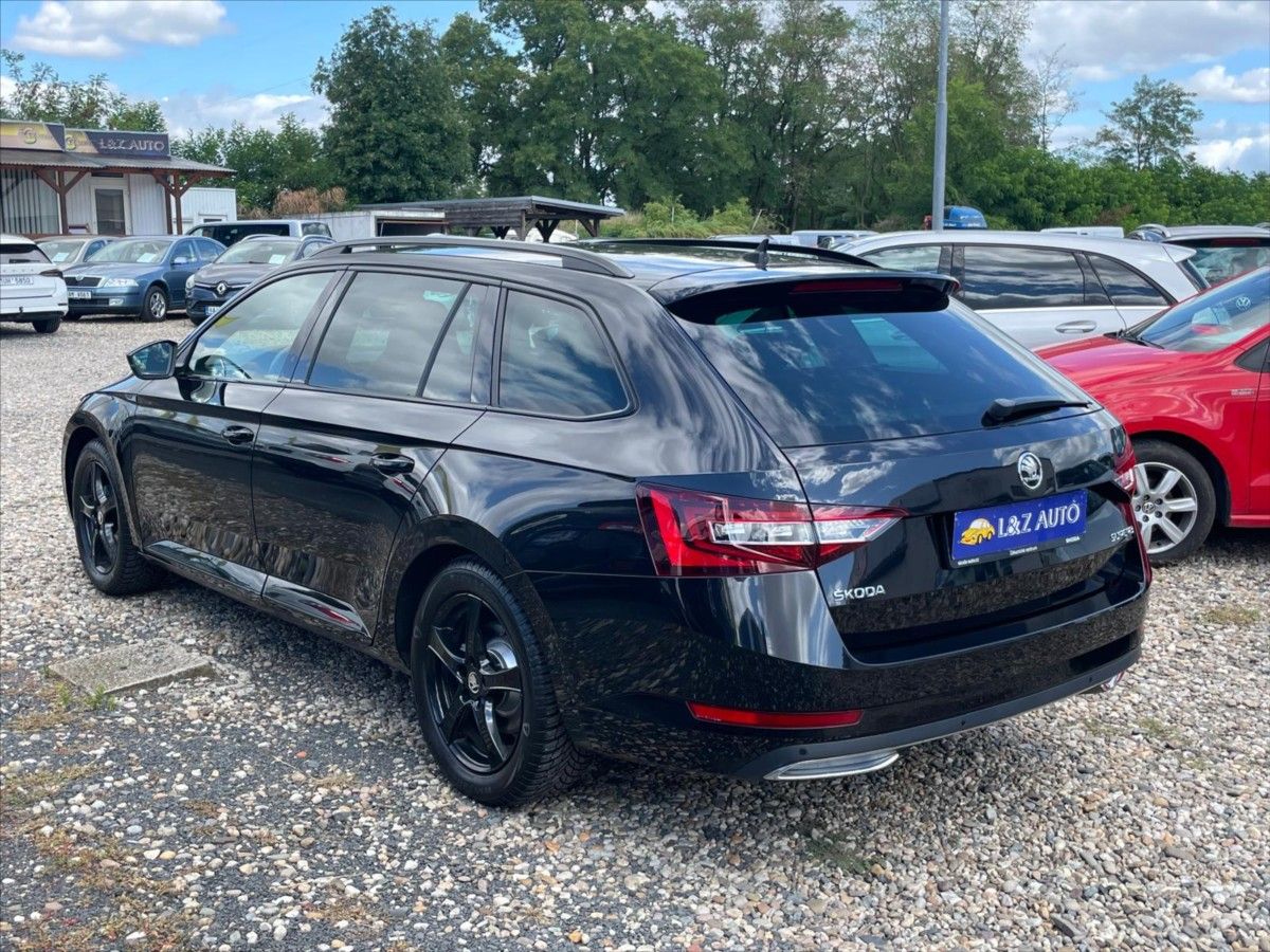 Škoda Superb, 1,4 TSi DSG SportLine - fotka 4