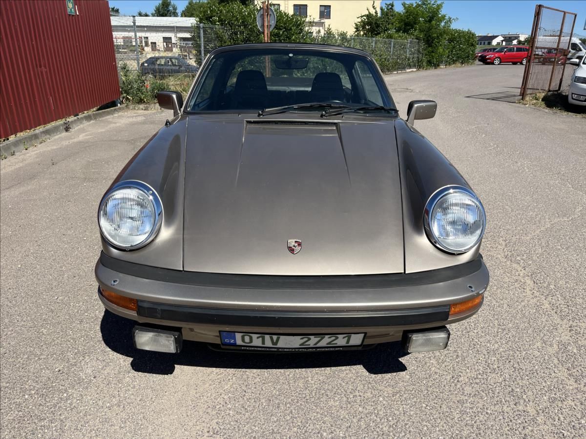 Porsche 911, 3.0 SC HISTORICKÉ VOZIDLO - fotka 2