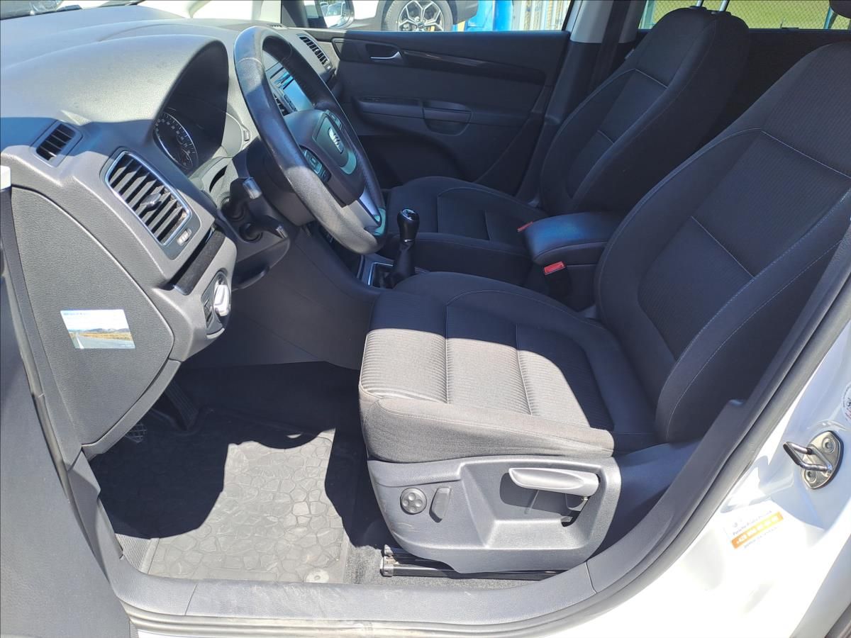 Seat Alhambra, 2,0 TDI - fotka 5