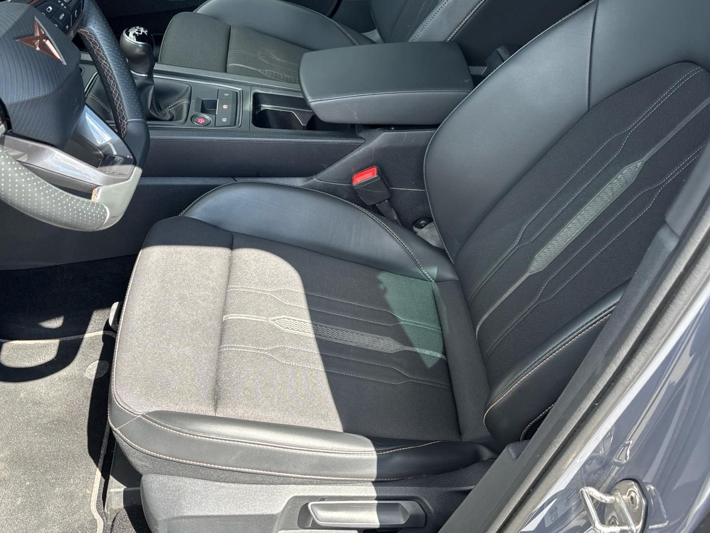Cupra Leon, 2.0 TDI / 110 kW - fotka 6