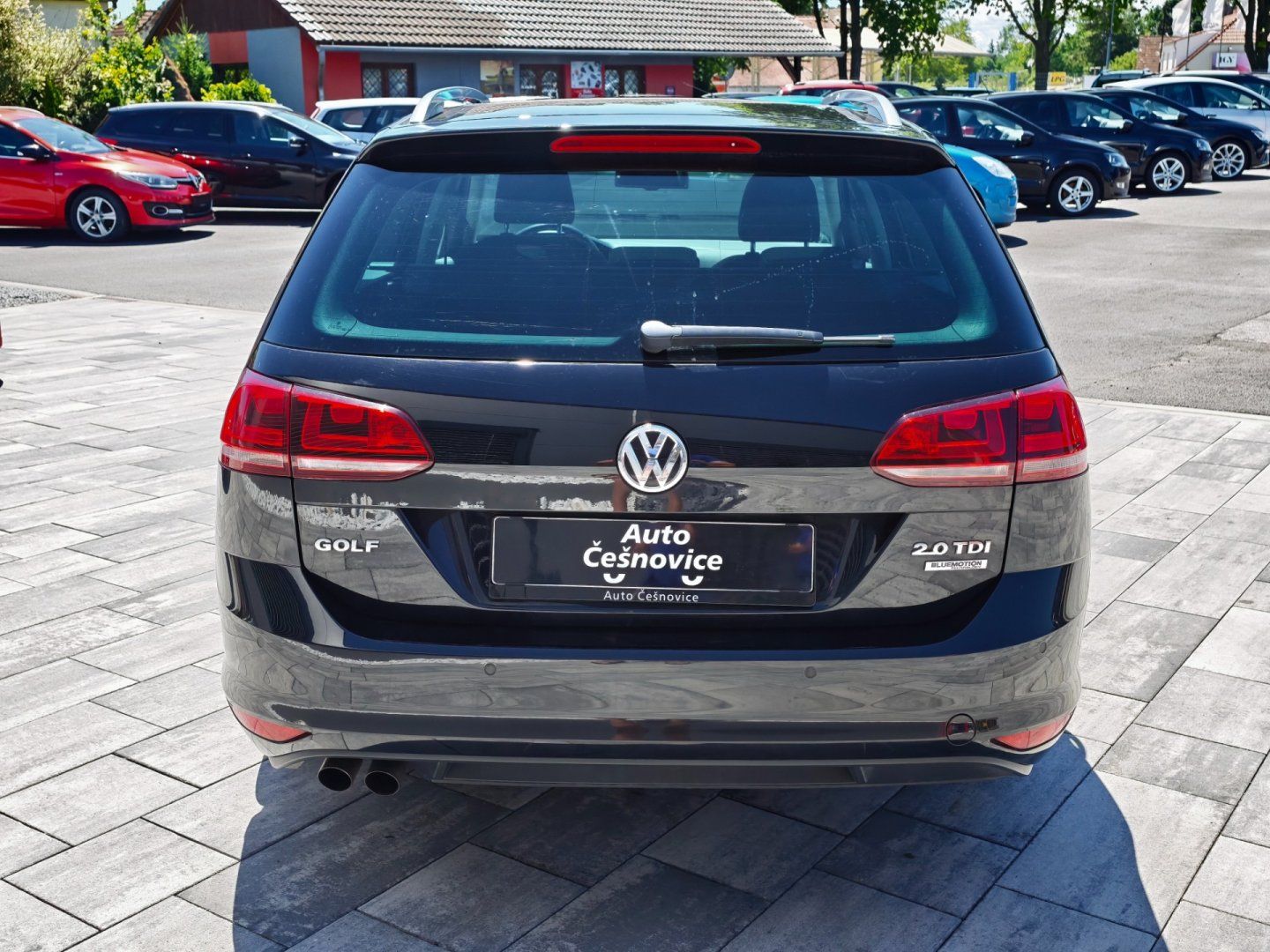 Volkswagen Golf, 2,0 TDI 110 KW Highline - fotka 6
