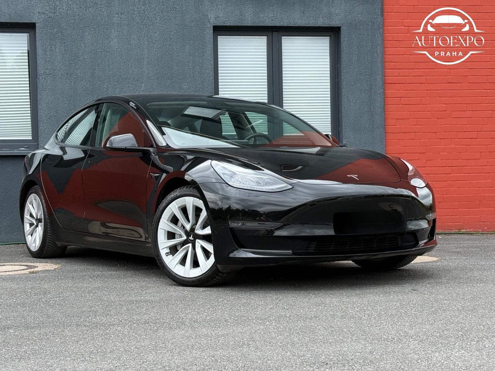 Tesla Model 3, Long Range Dual AWD