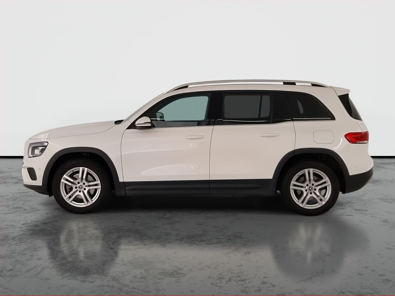 Mercedes-Benz GLB, GLB 200 d 4MATIC, 4X4 - fotka 3