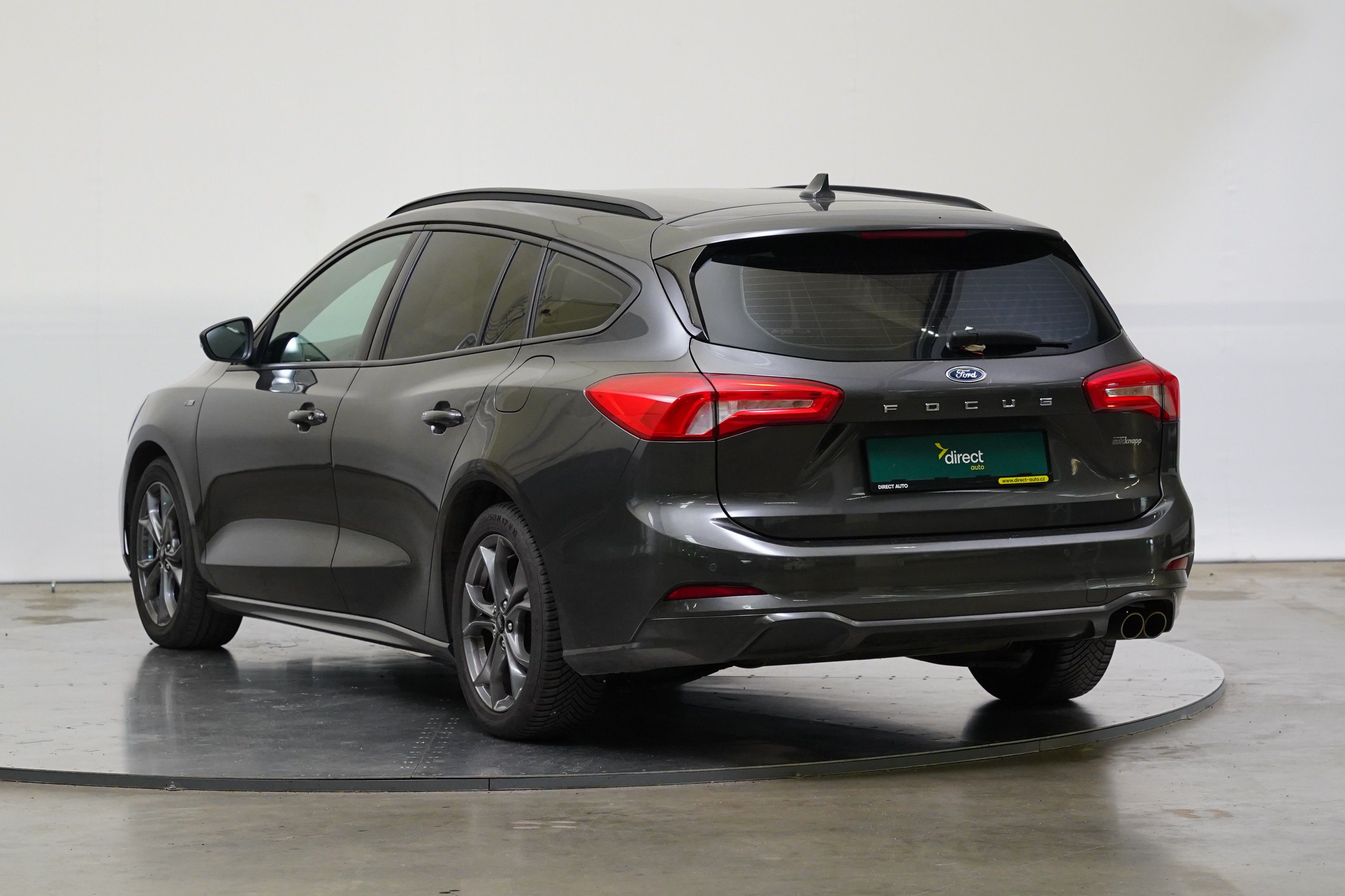 Ford Focus, 1.0 EcoBoost 92 kW ST-Line - fotka 4