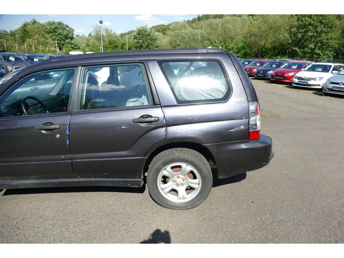 Subaru Forester, 2,0 116KW 4X4 - fotka 6