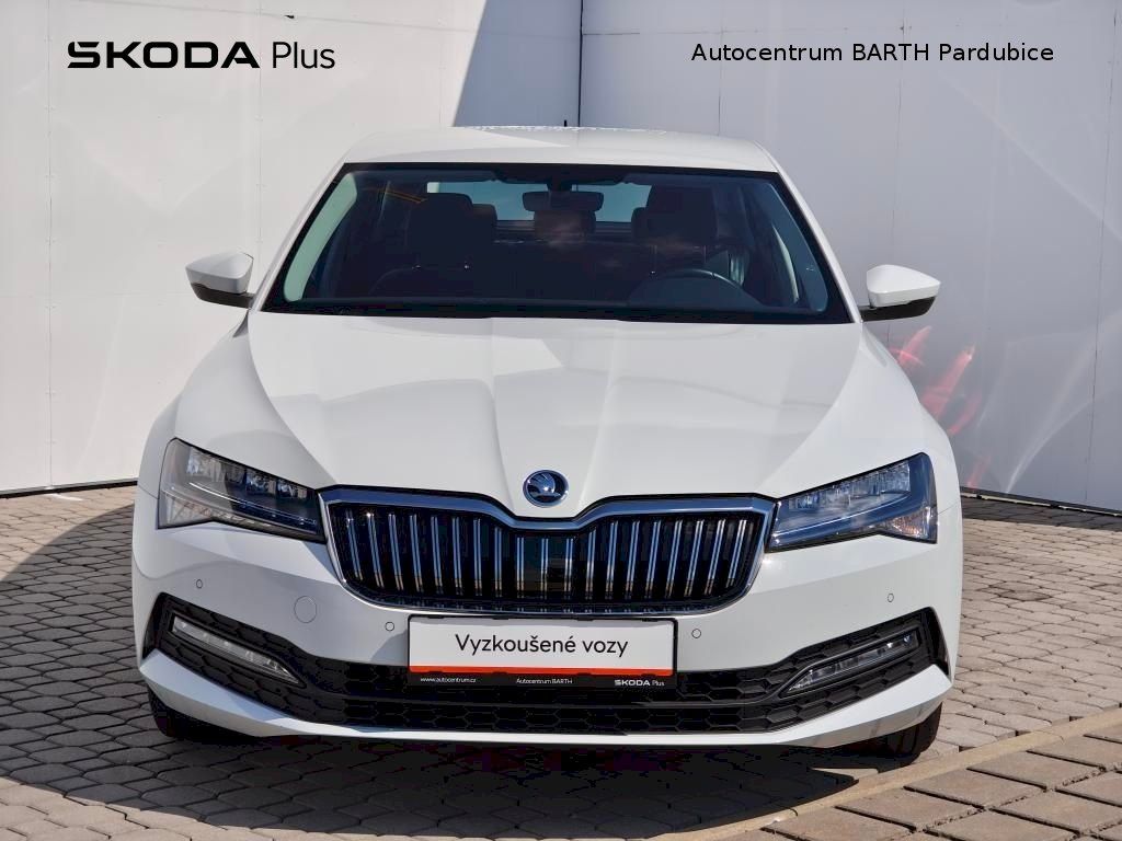 Škoda Superb, 2,0TDI / 110kW Ambition DSG - fotka 4