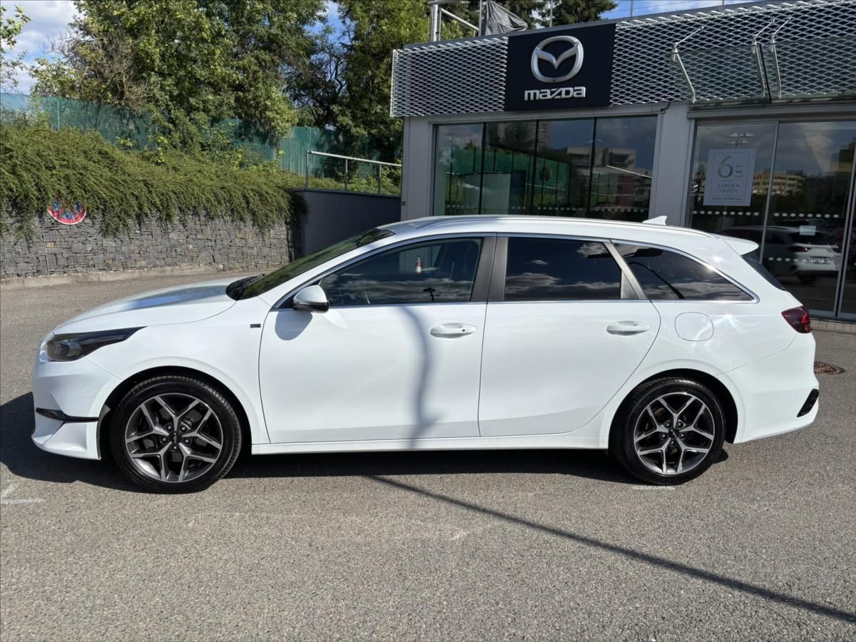 Kia Cee´d, 1,5 TGDi TOP ZÁRUKA BEZKLÍČ - fotka 2