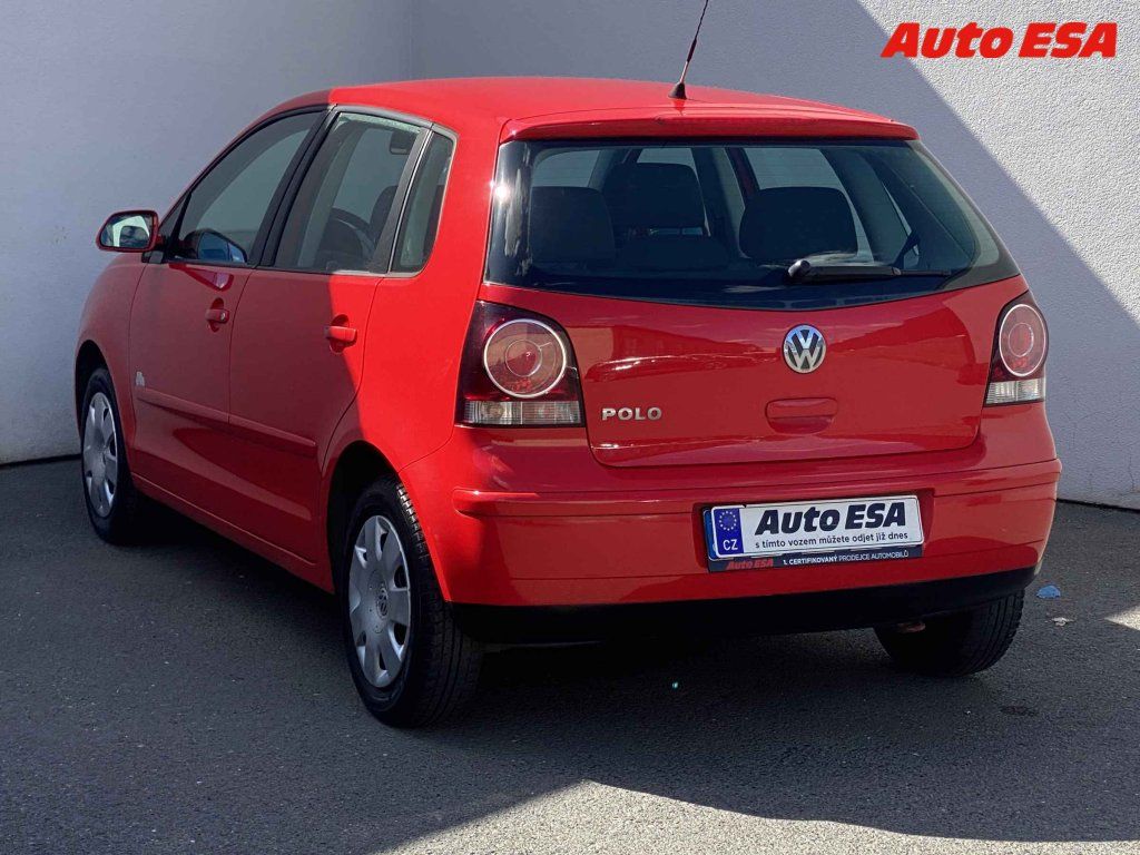 Volkswagen Polo, 1.2 HTP,2.maj,ČR,klima - fotka 6