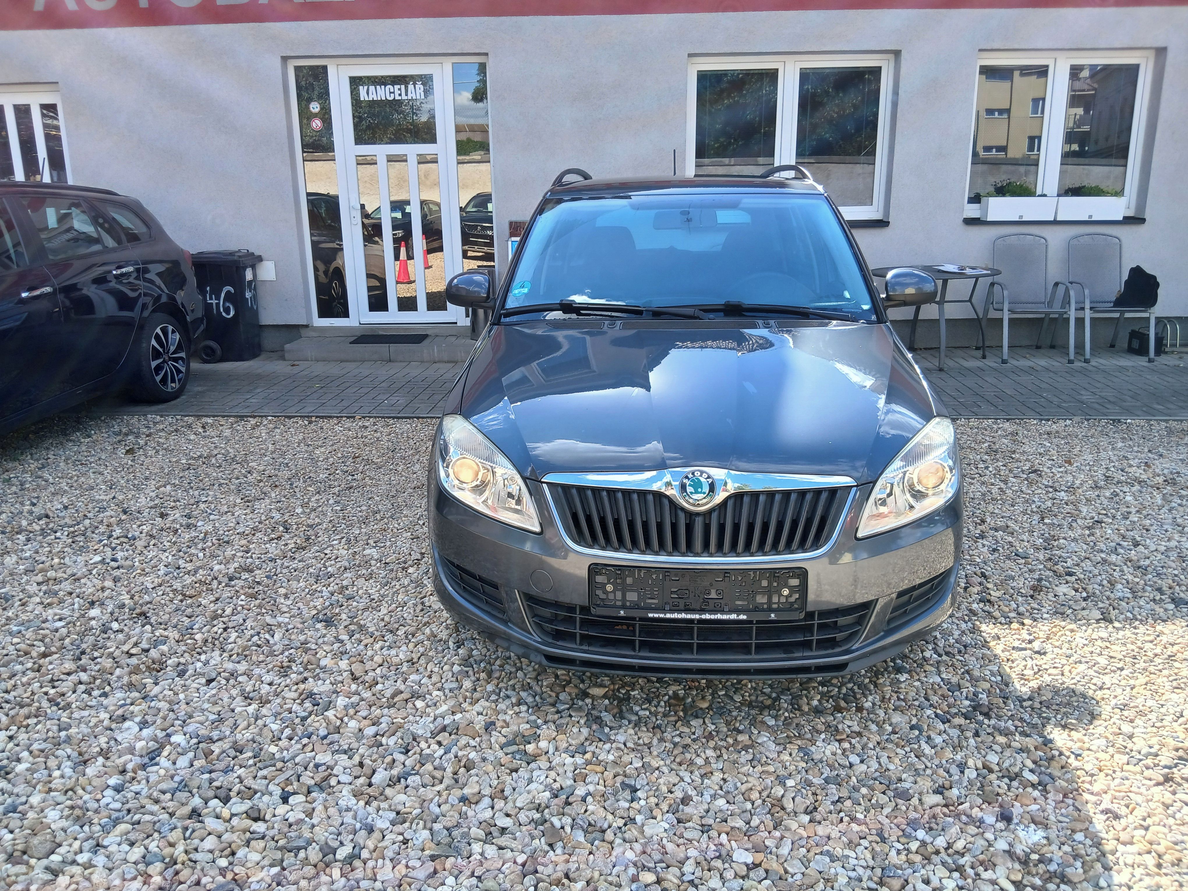 Škoda Fabia, 1.2 TSi 63KW Family S.Kniha, K - fotka 2