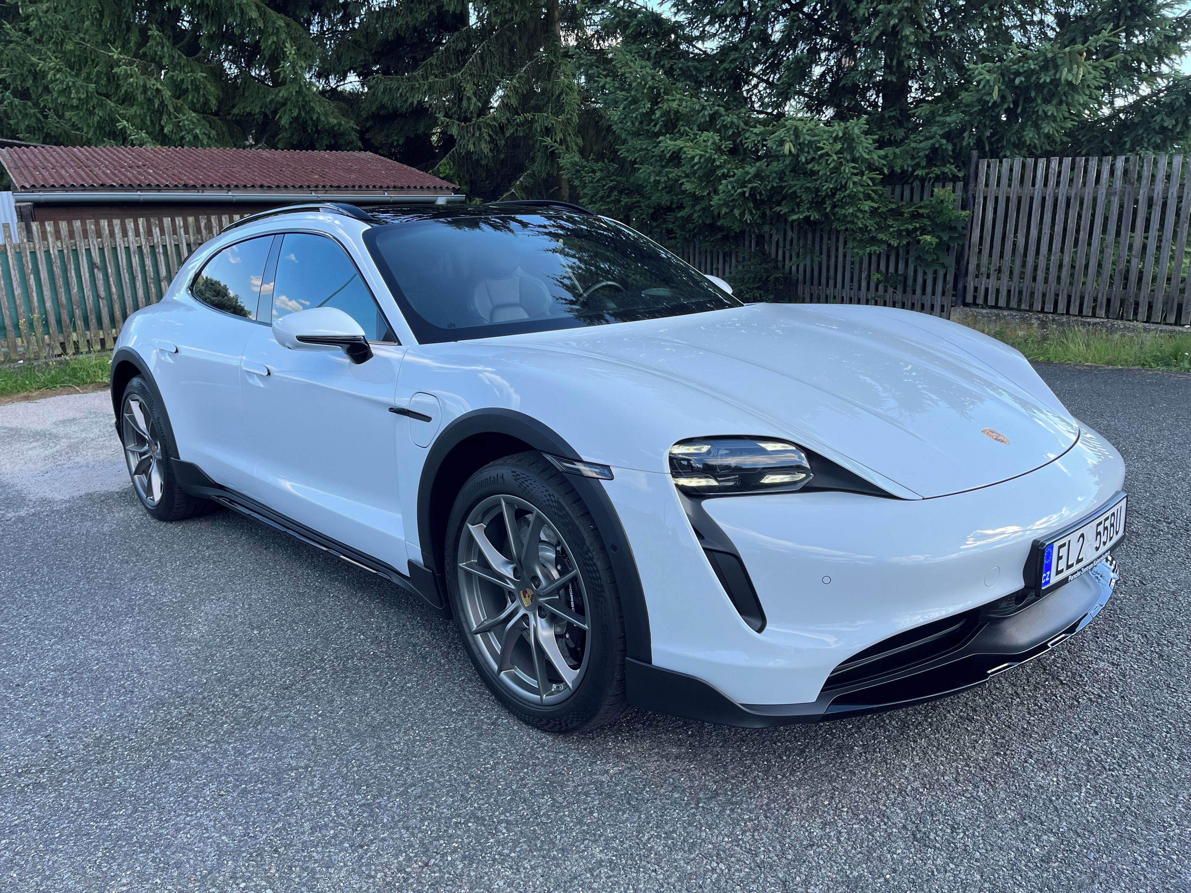 Porsche Taycan, Porsche Taycan 4S - fotka 6