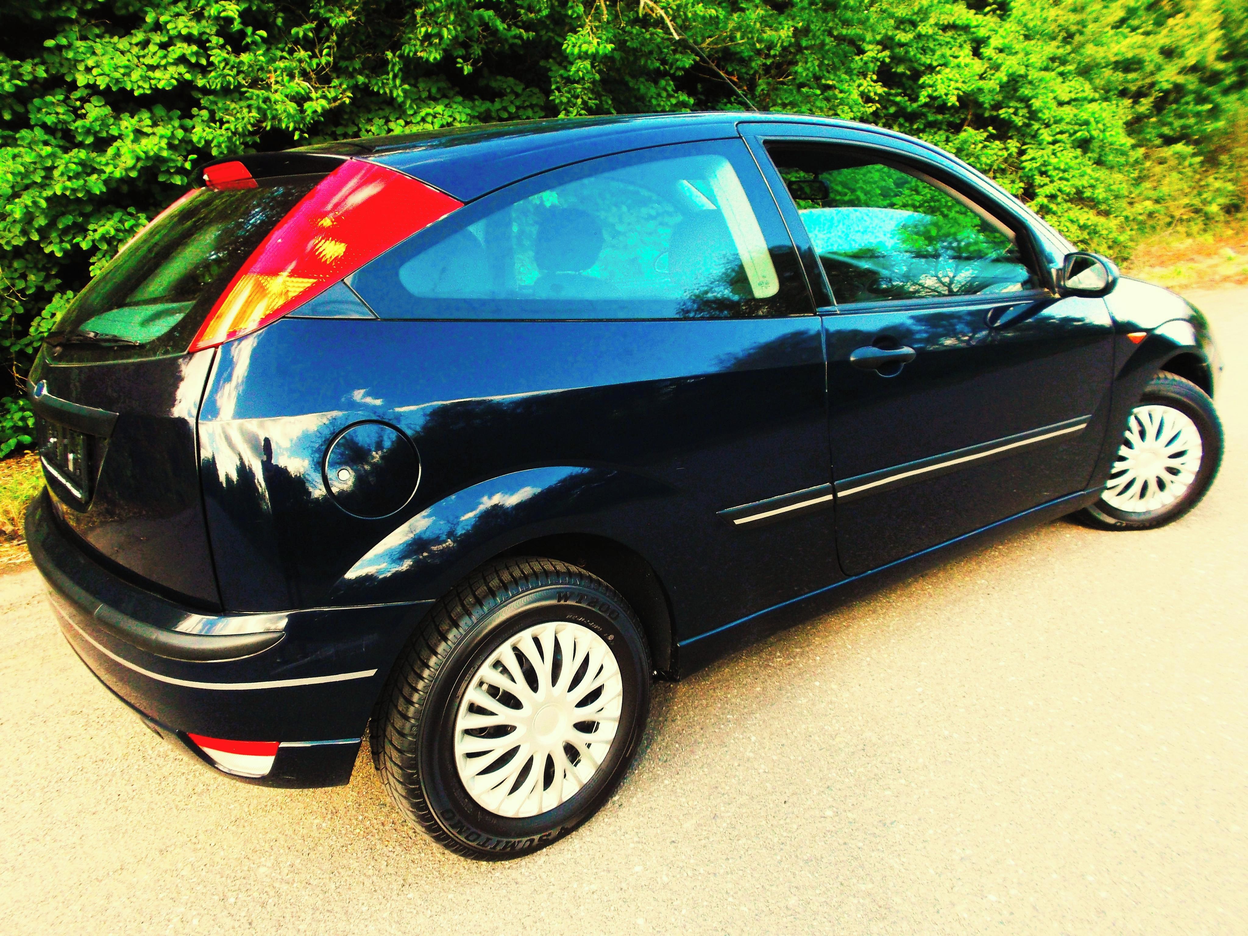 Ford Focus, 18,servo,klima,el.okna,nová tk - fotka 2
