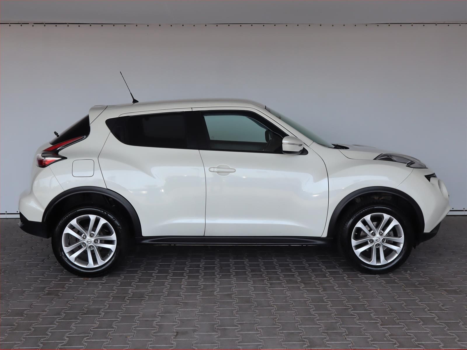 Nissan Juke, 1.2 DIG-T, Tekna, Serv.kniha - fotka 6