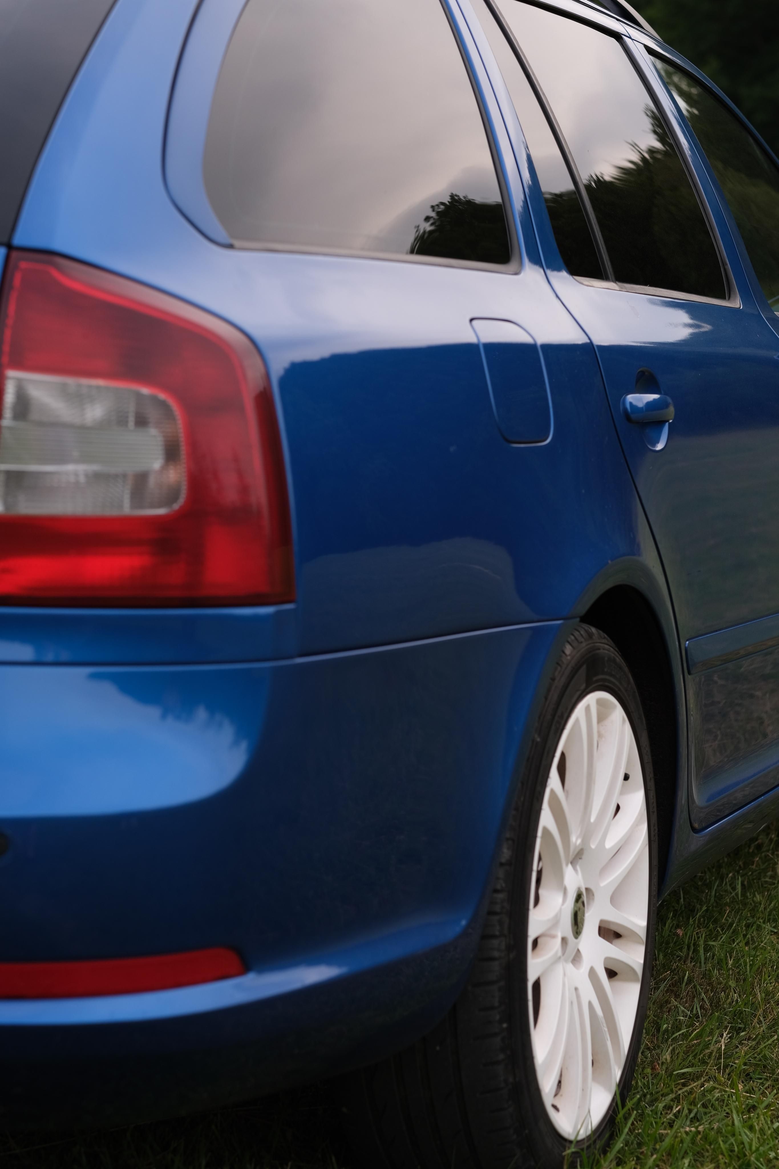 Škoda Octavia, RS Combi 2.0 TDI 125 kW - fotka 2