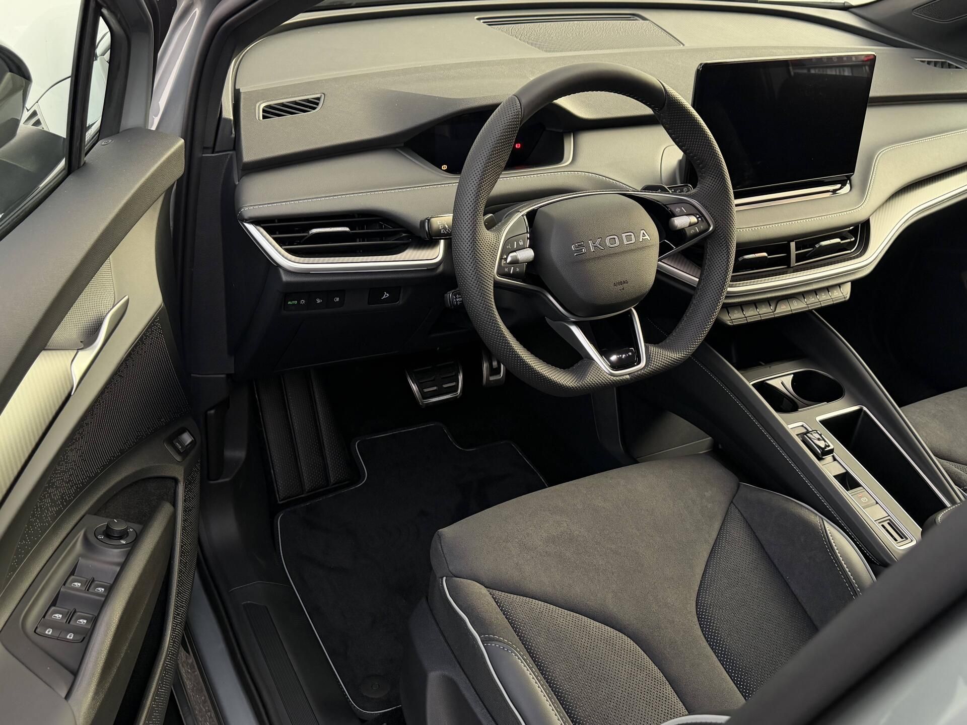 Škoda Elroq, Sportline 60 63 kWh - fotka 3